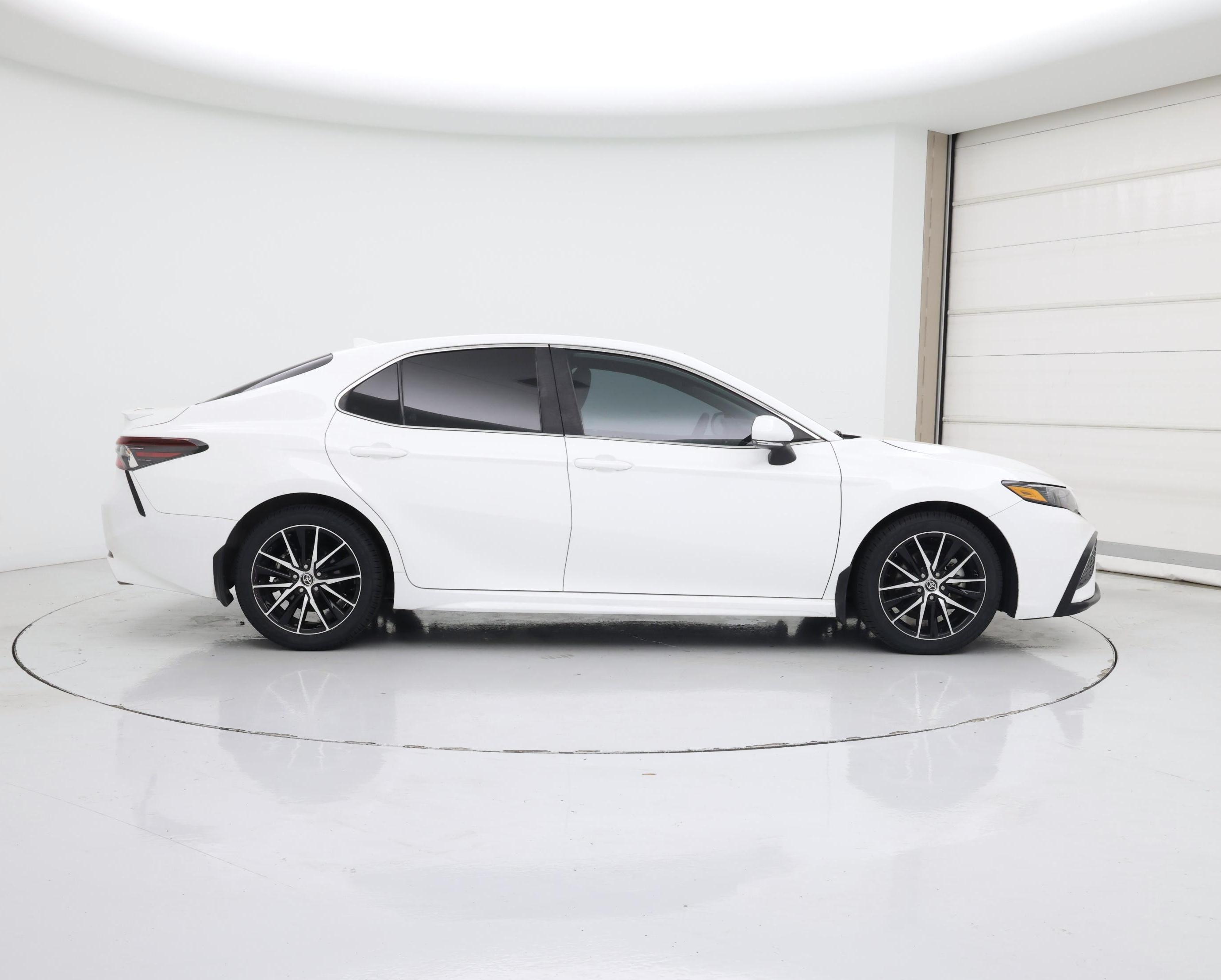 Thumbnail: 2023 Toyota Camry - 7