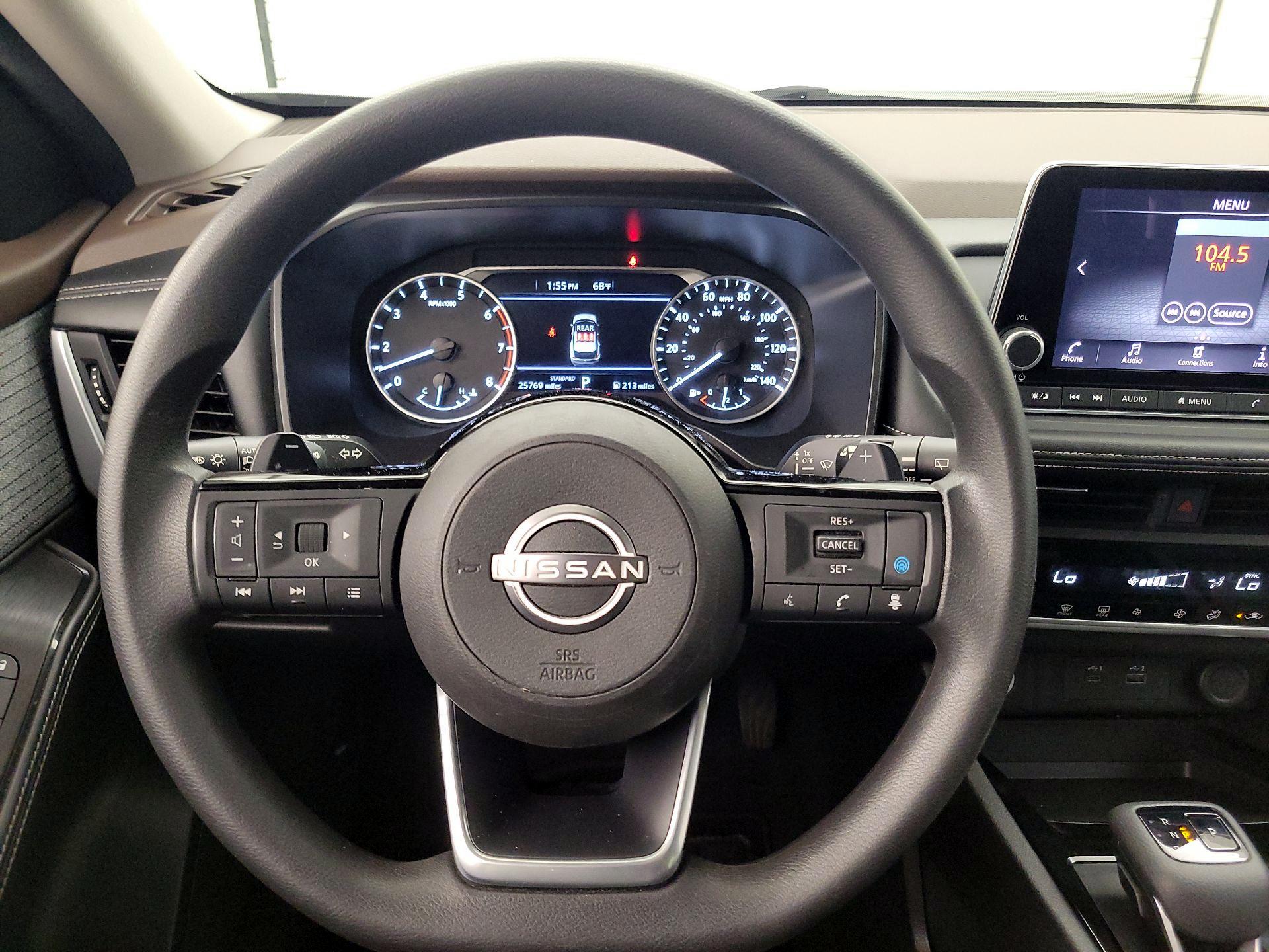 Thumbnail: 2023 Nissan Rogue - 10
