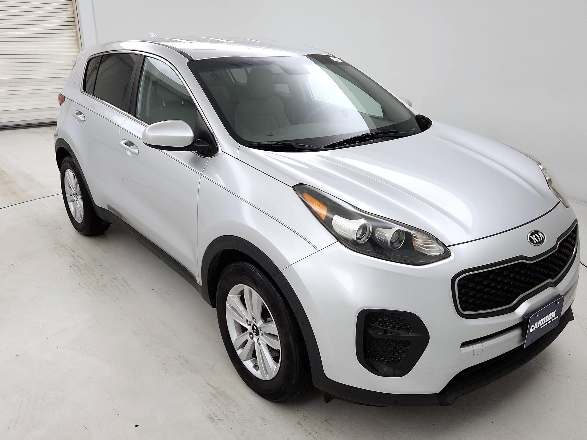 Thumbnail: 2017 Kia Sportage - 1