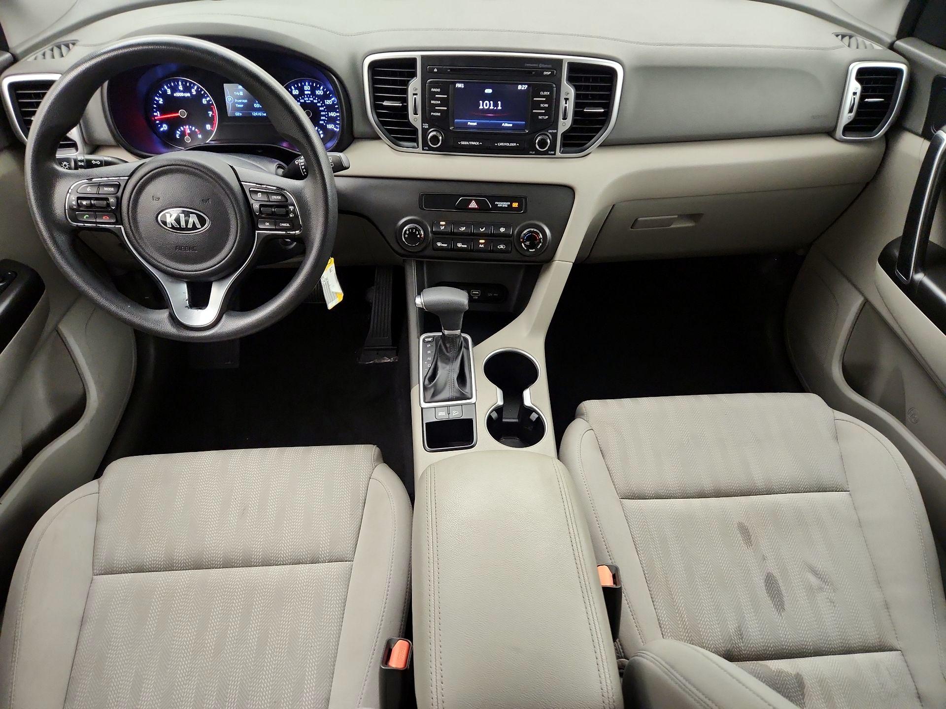 Thumbnail: 2017 Kia Sportage - 8