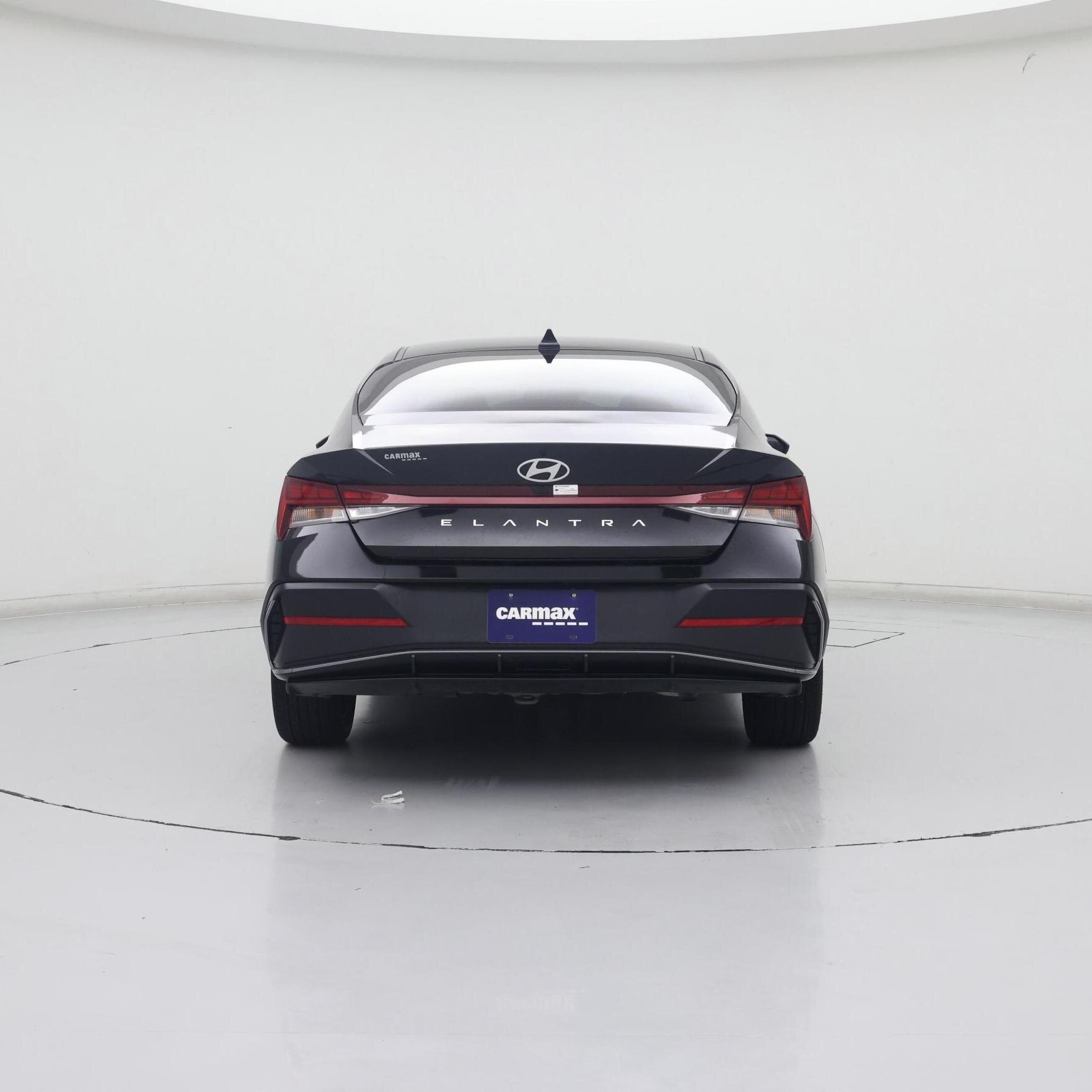 Thumbnail: 2024 Hyundai Elantra - 6