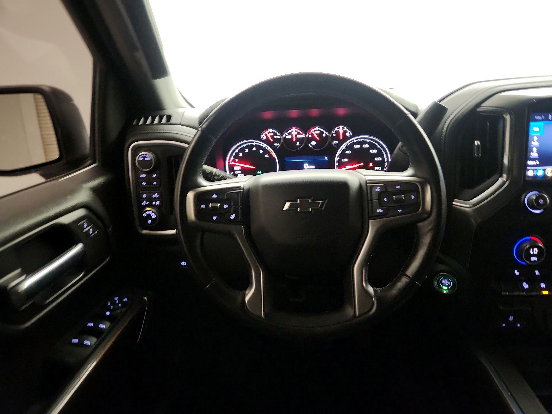 Thumbnail: 2020 Chevrolet Silverado 1500 - 10