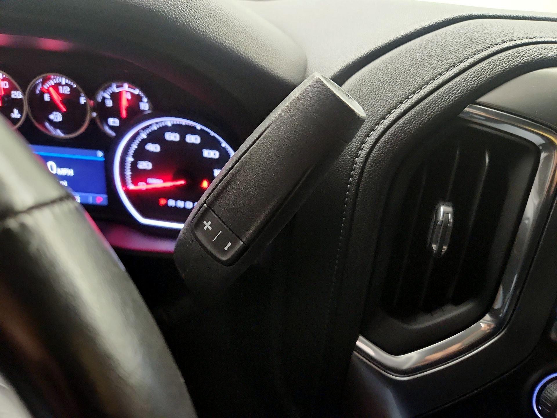 Thumbnail: 2020 Chevrolet Silverado 1500 - 17