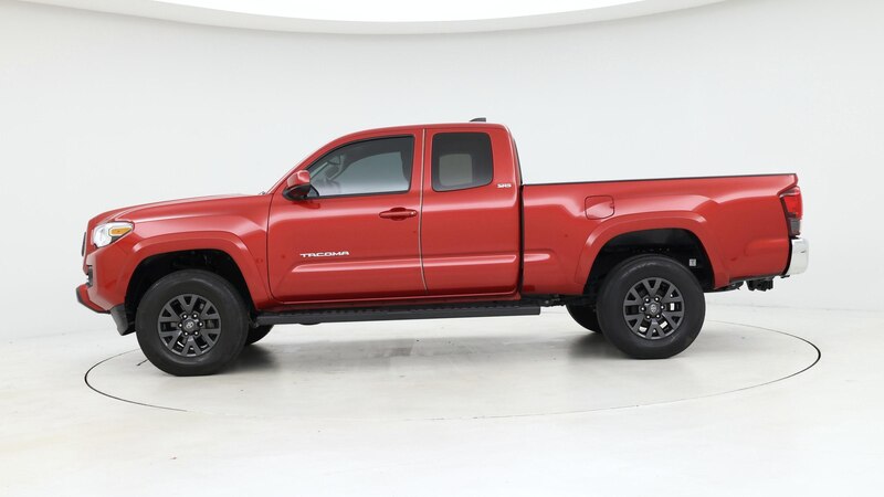 2022 Toyota Tacoma SR5 3