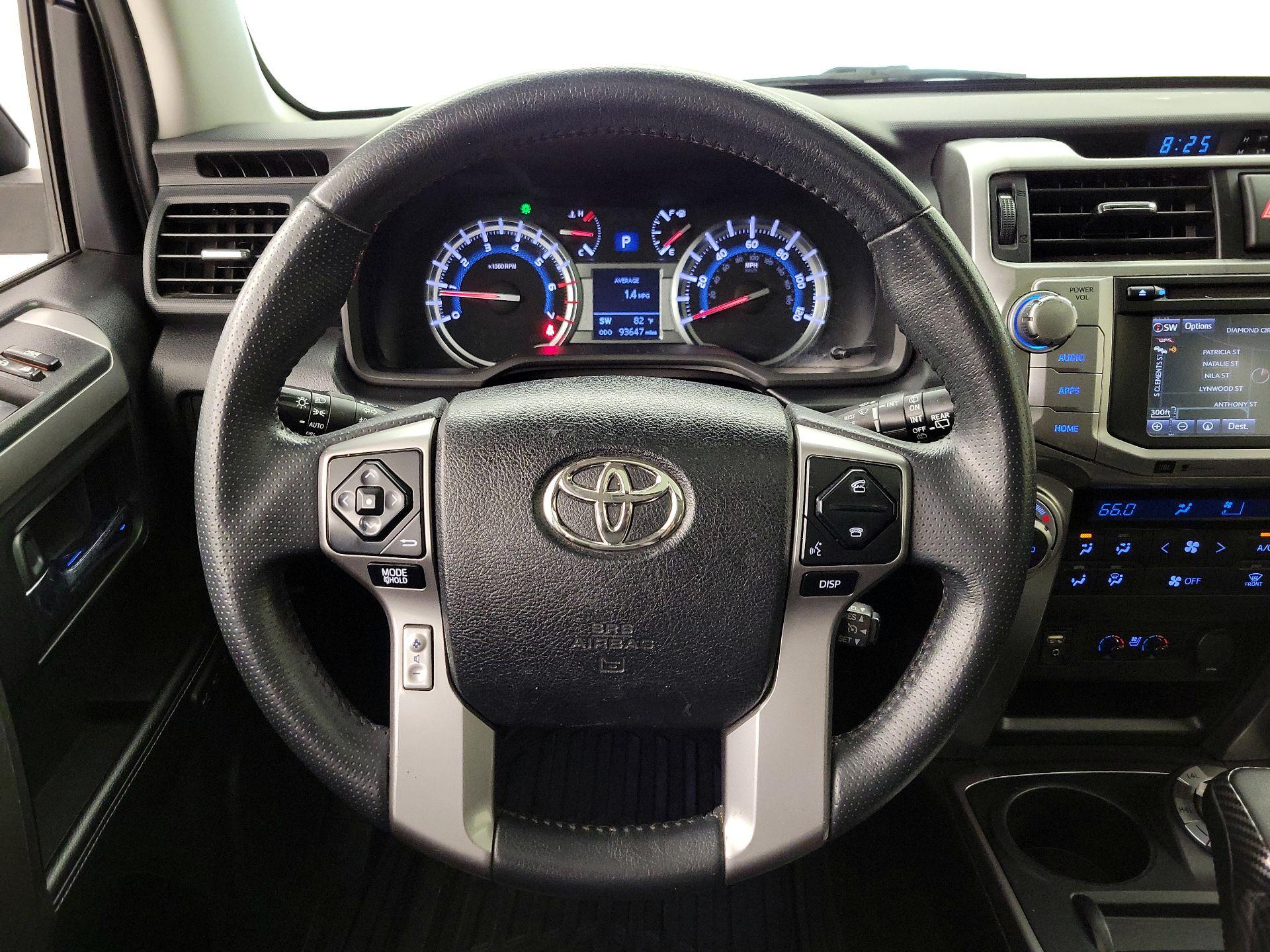 Thumbnail: 2019 Toyota 4Runner - 10