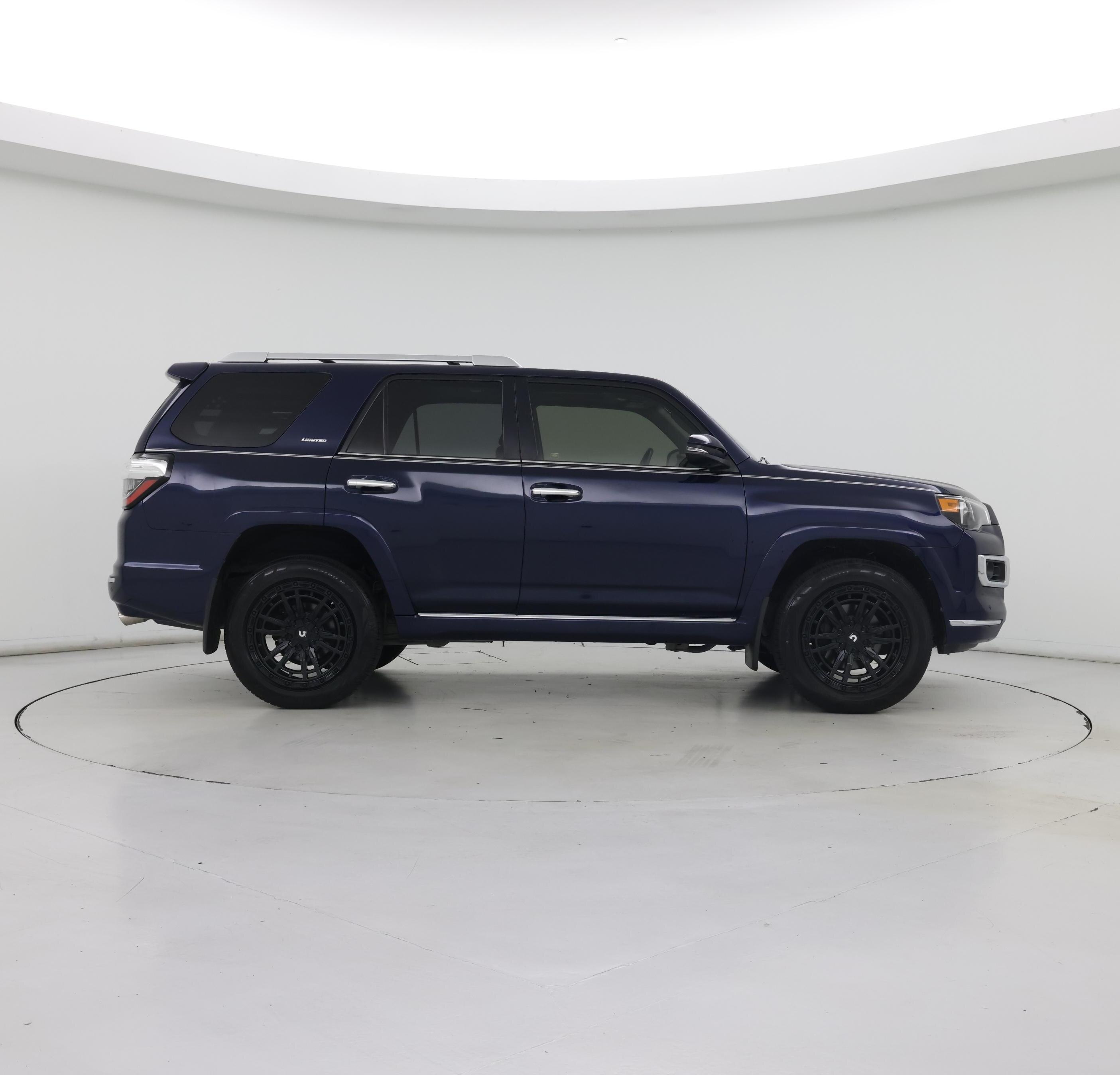 Thumbnail: 2019 Toyota 4Runner - 7