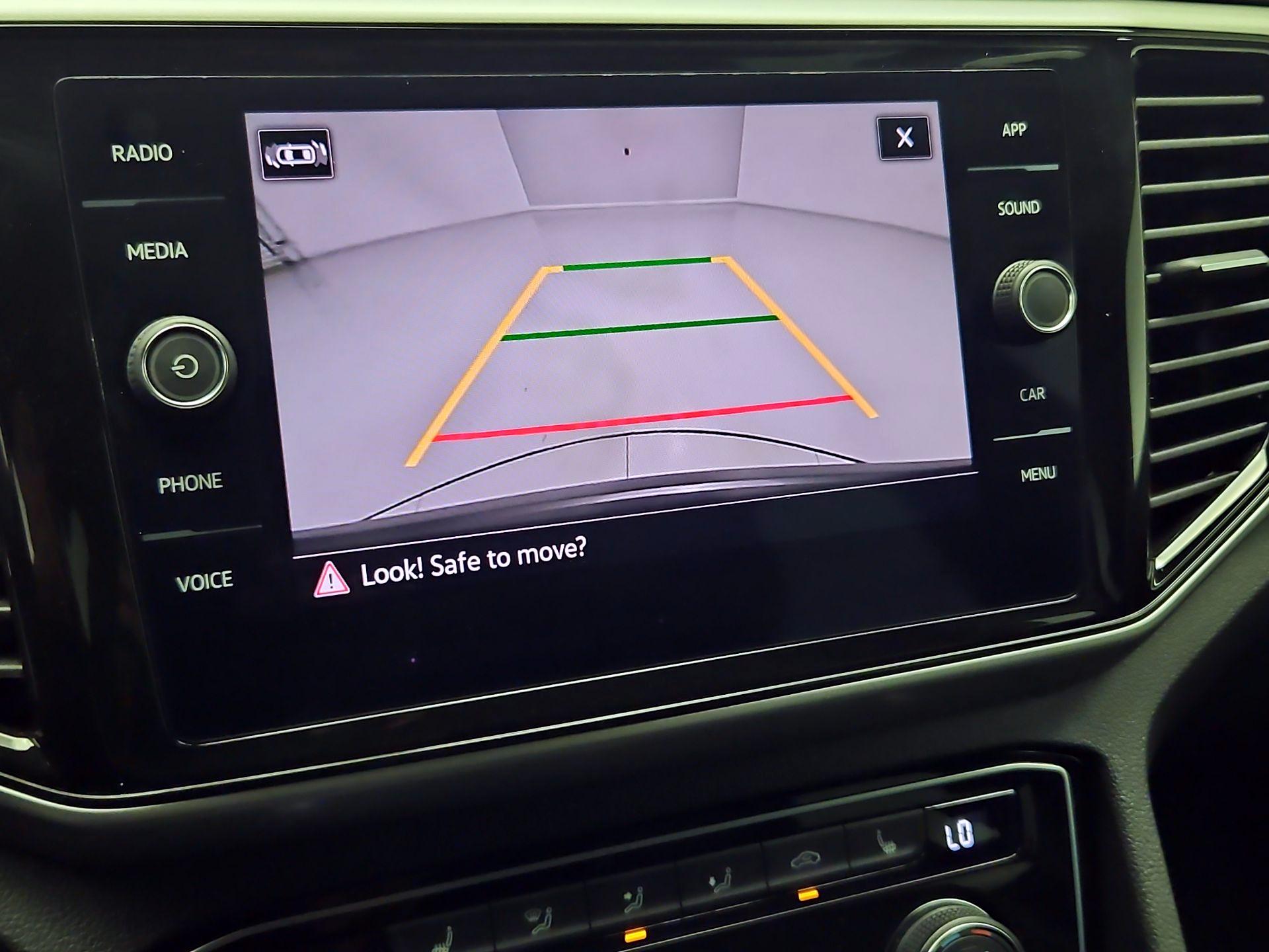 Thumbnail: 2023 Volkswagen Atlas - 14