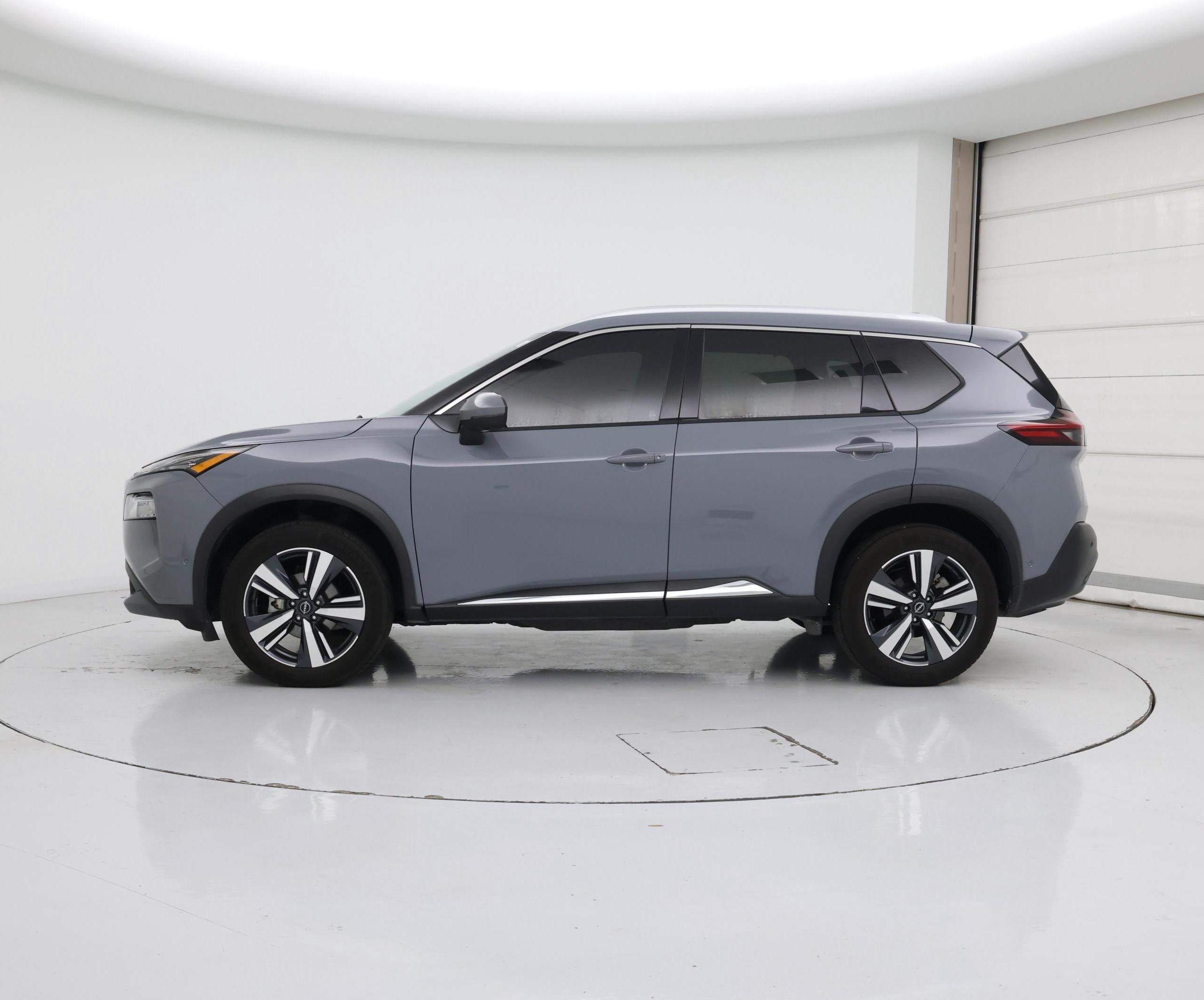 Thumbnail: 2023 Nissan Rogue - 3