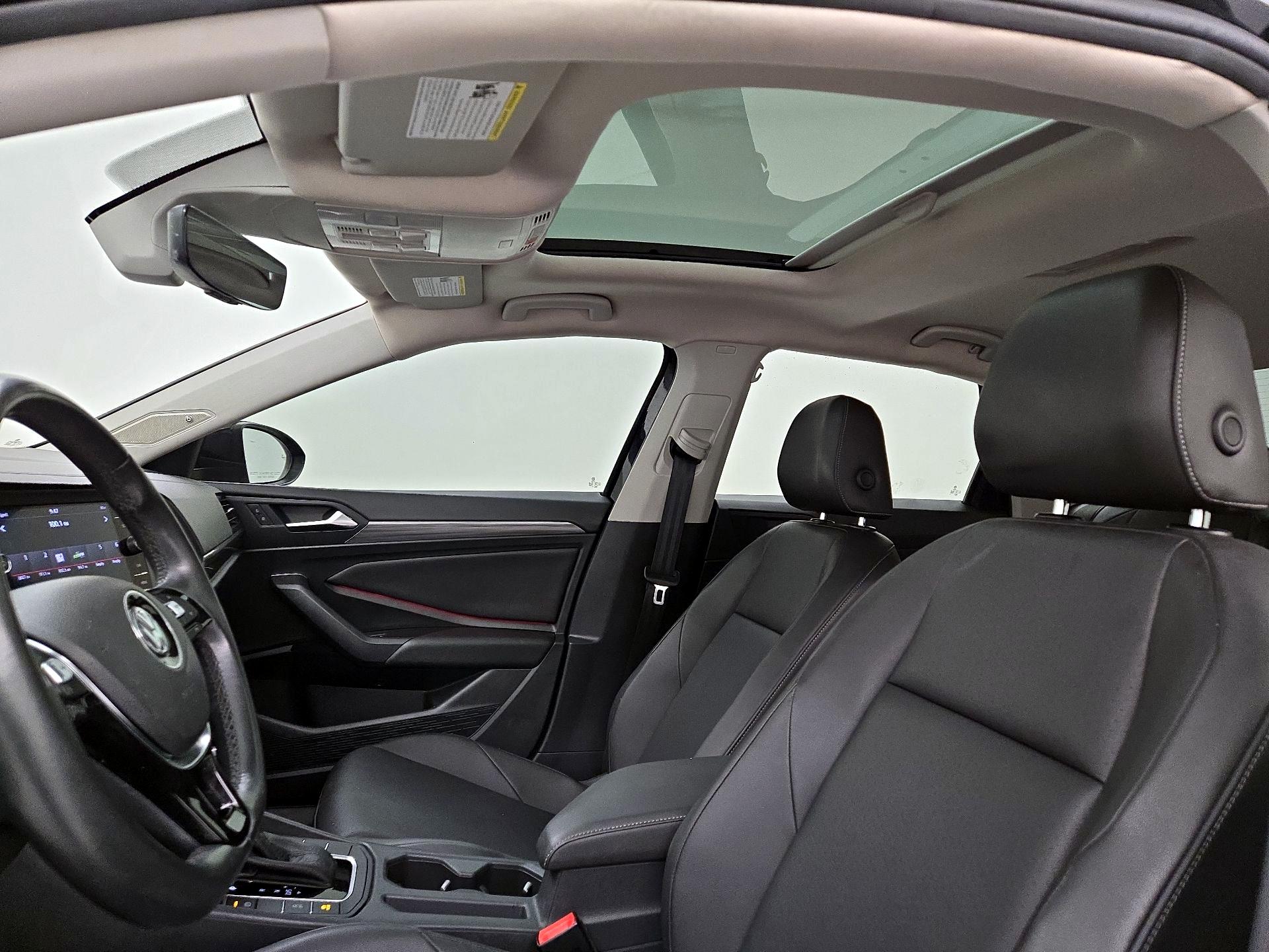 Thumbnail: 2019 Volkswagen Jetta - 19