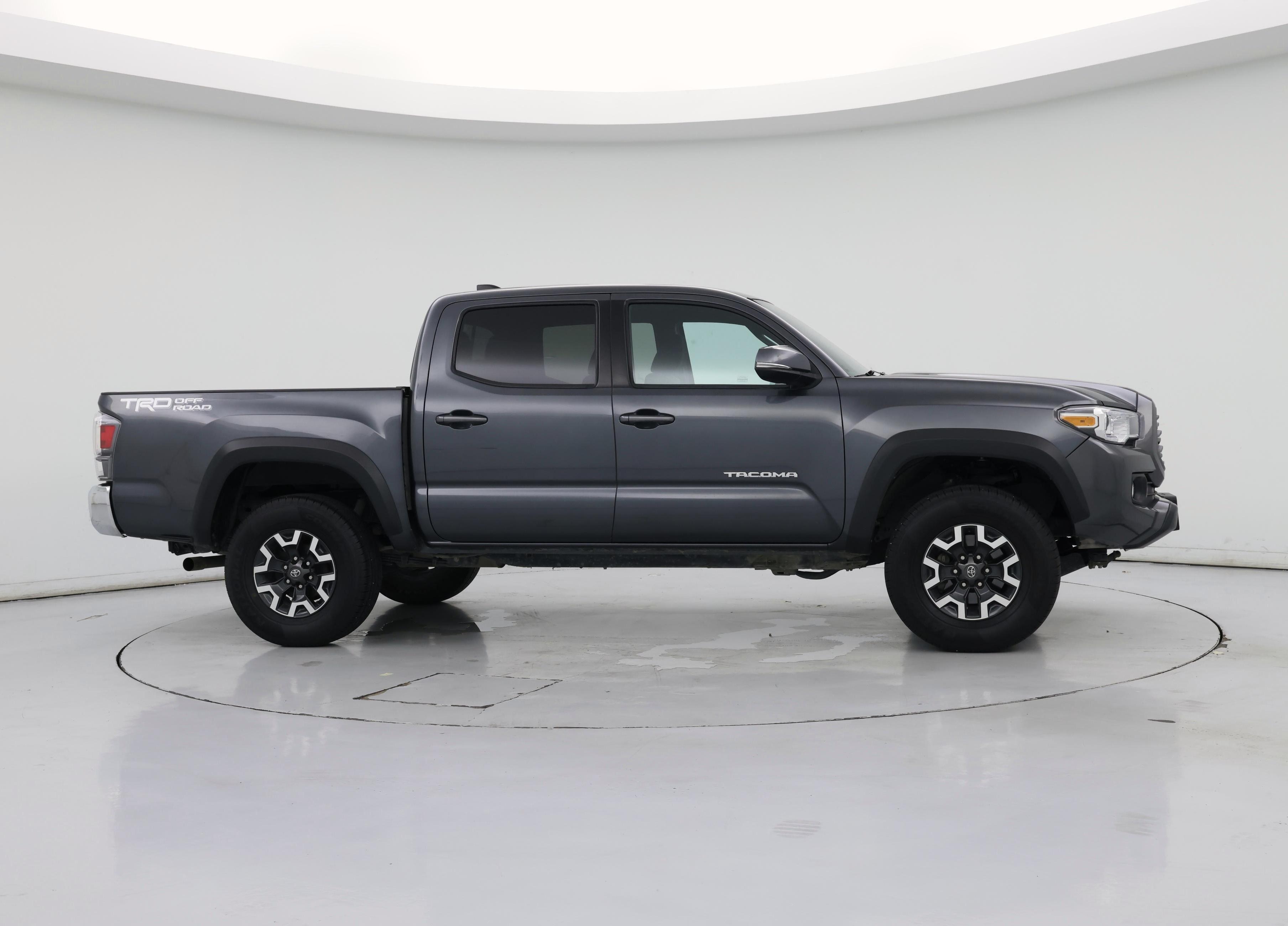 Thumbnail: 2023 Toyota Tacoma - 7