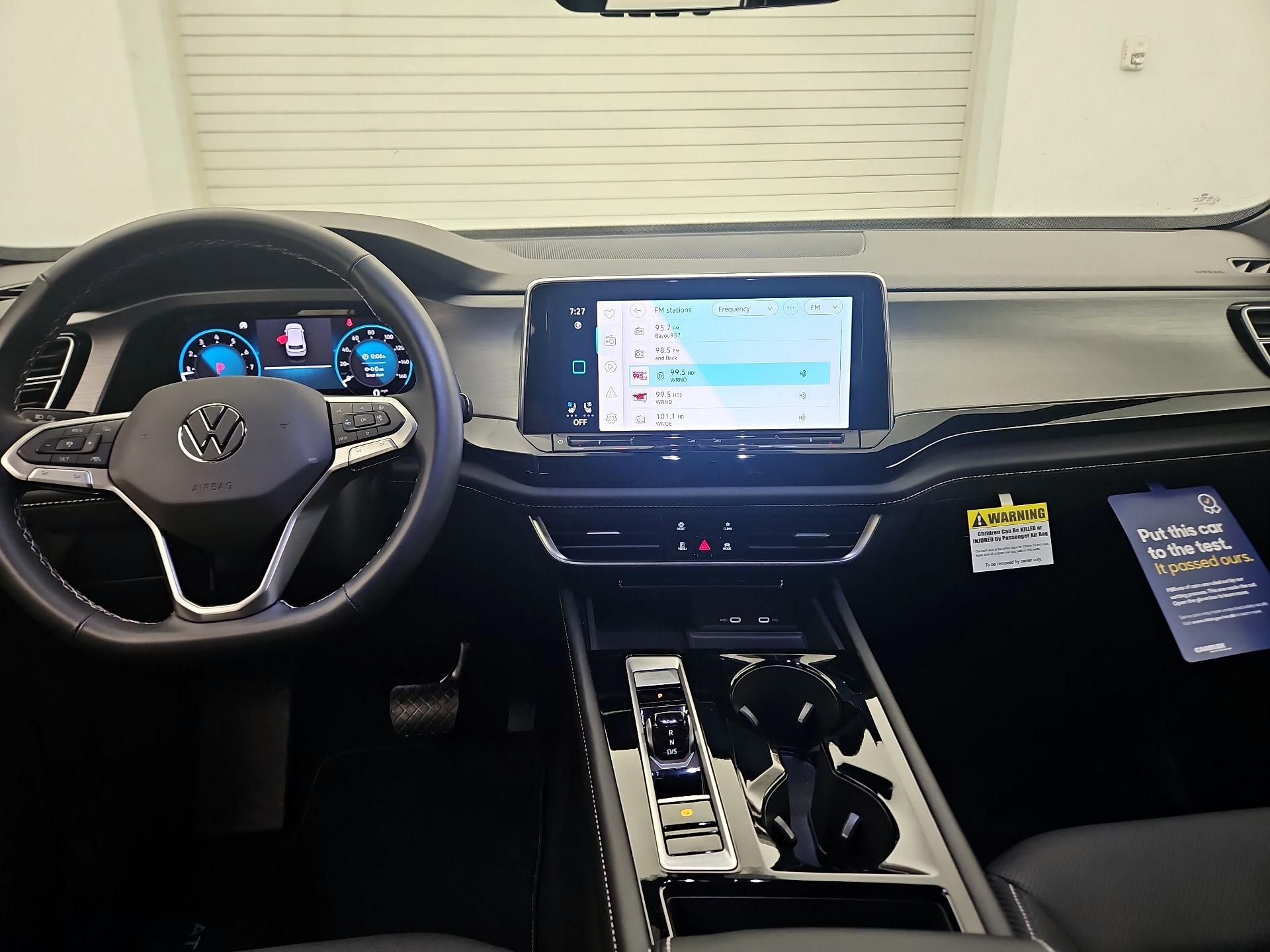 Thumbnail: 2024 Volkswagen Atlas - 9