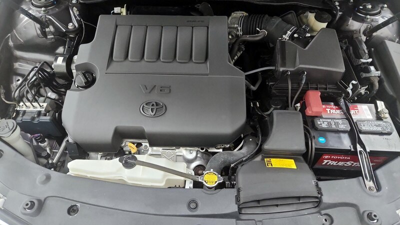 2014 Toyota Camry XLE 22