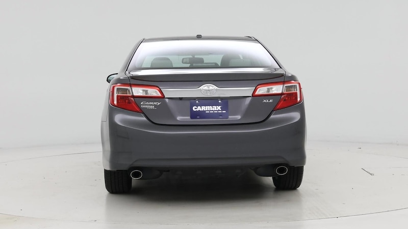 2014 Toyota Camry XLE 6