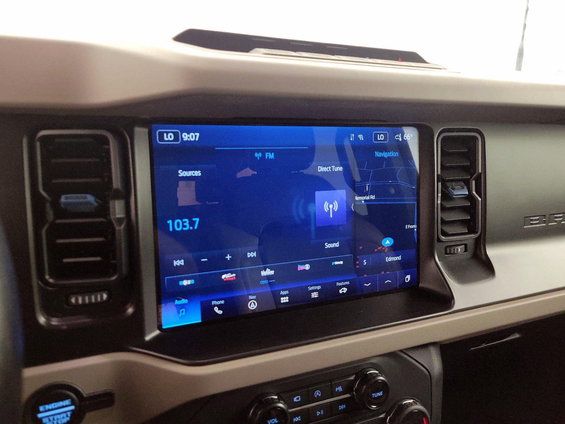 Thumbnail: 2022 Ford Bronco - 16