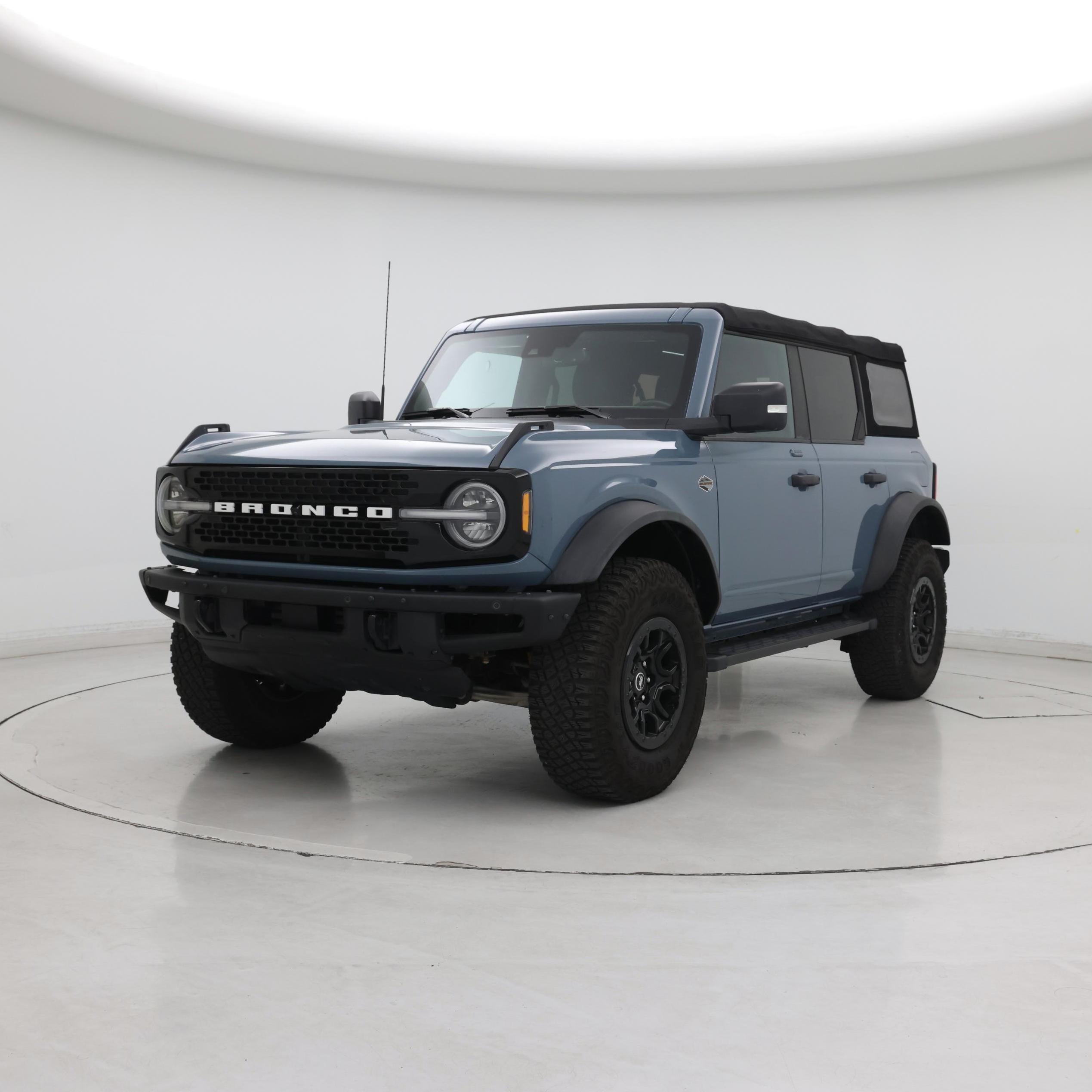 Thumbnail: 2022 Ford Bronco - 4