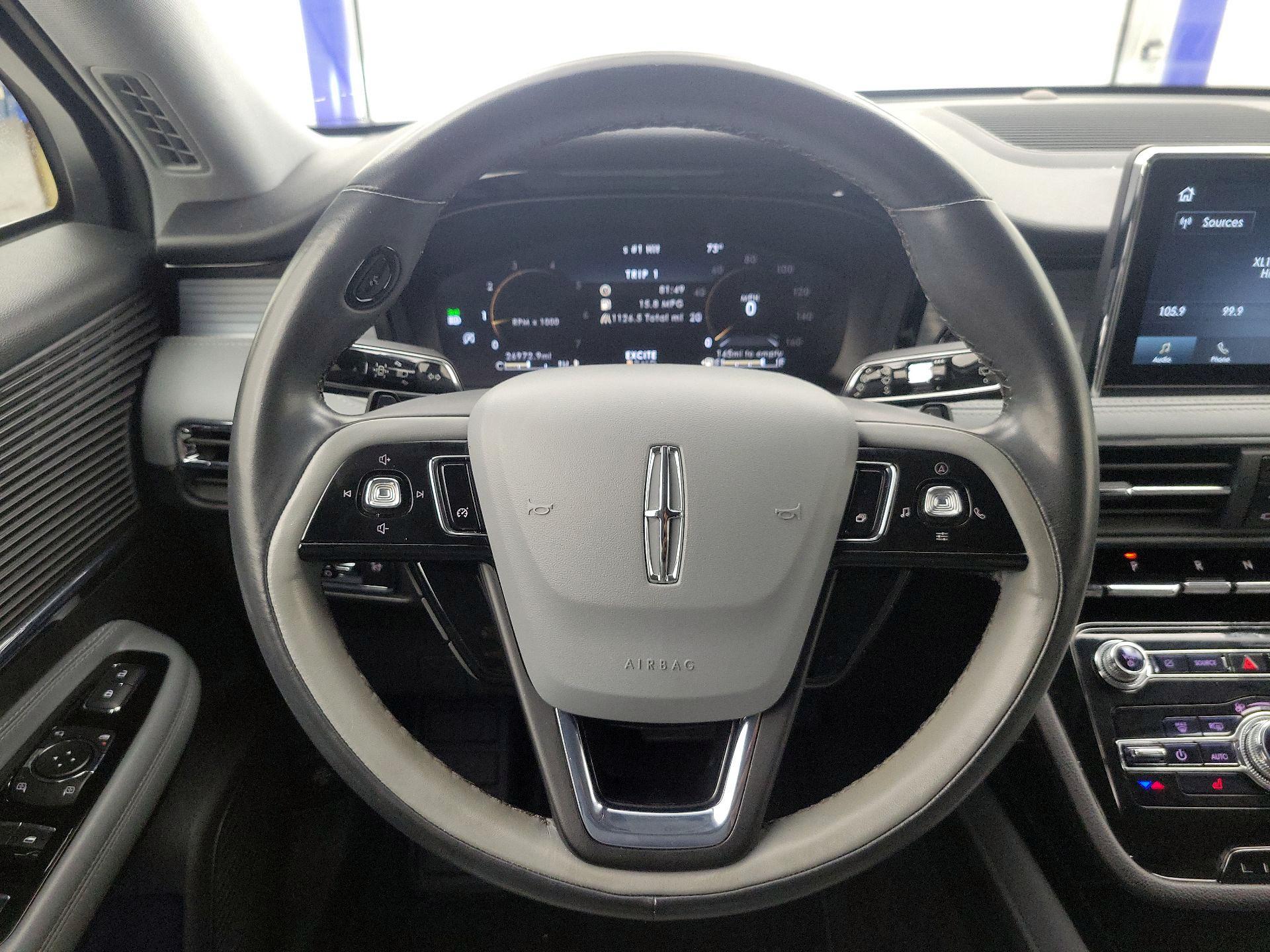 Thumbnail: 2022 Lincoln Corsair - 10