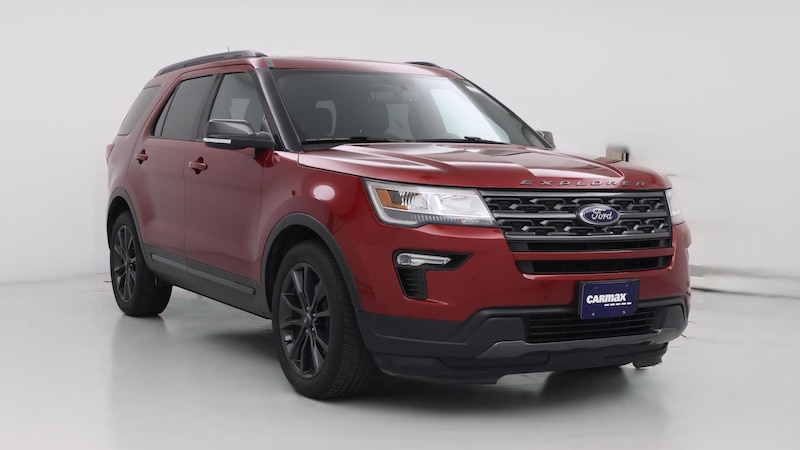 2019 Ford Explorer XLT Hero Image