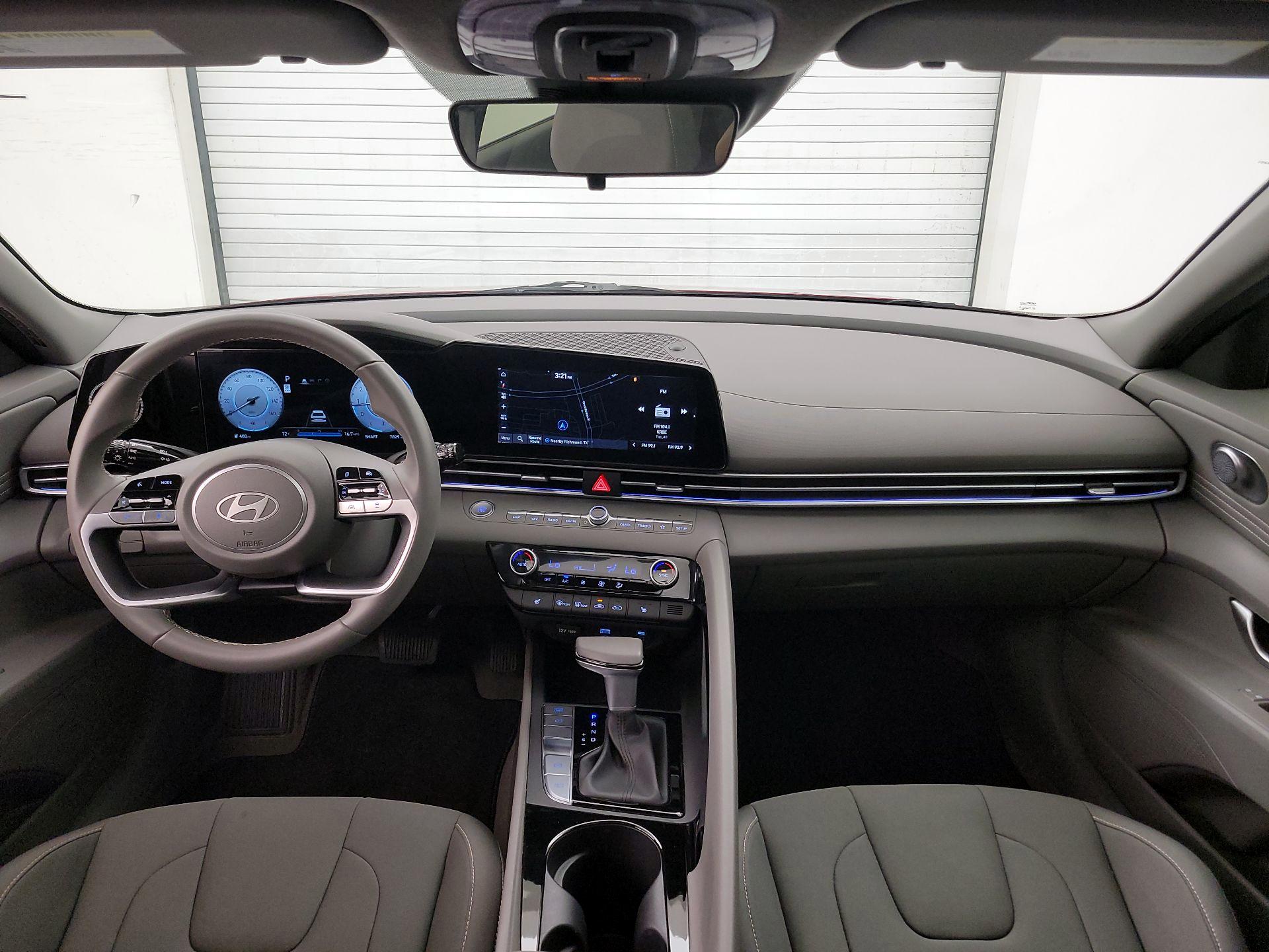 Thumbnail: 2024 Hyundai Elantra - 9