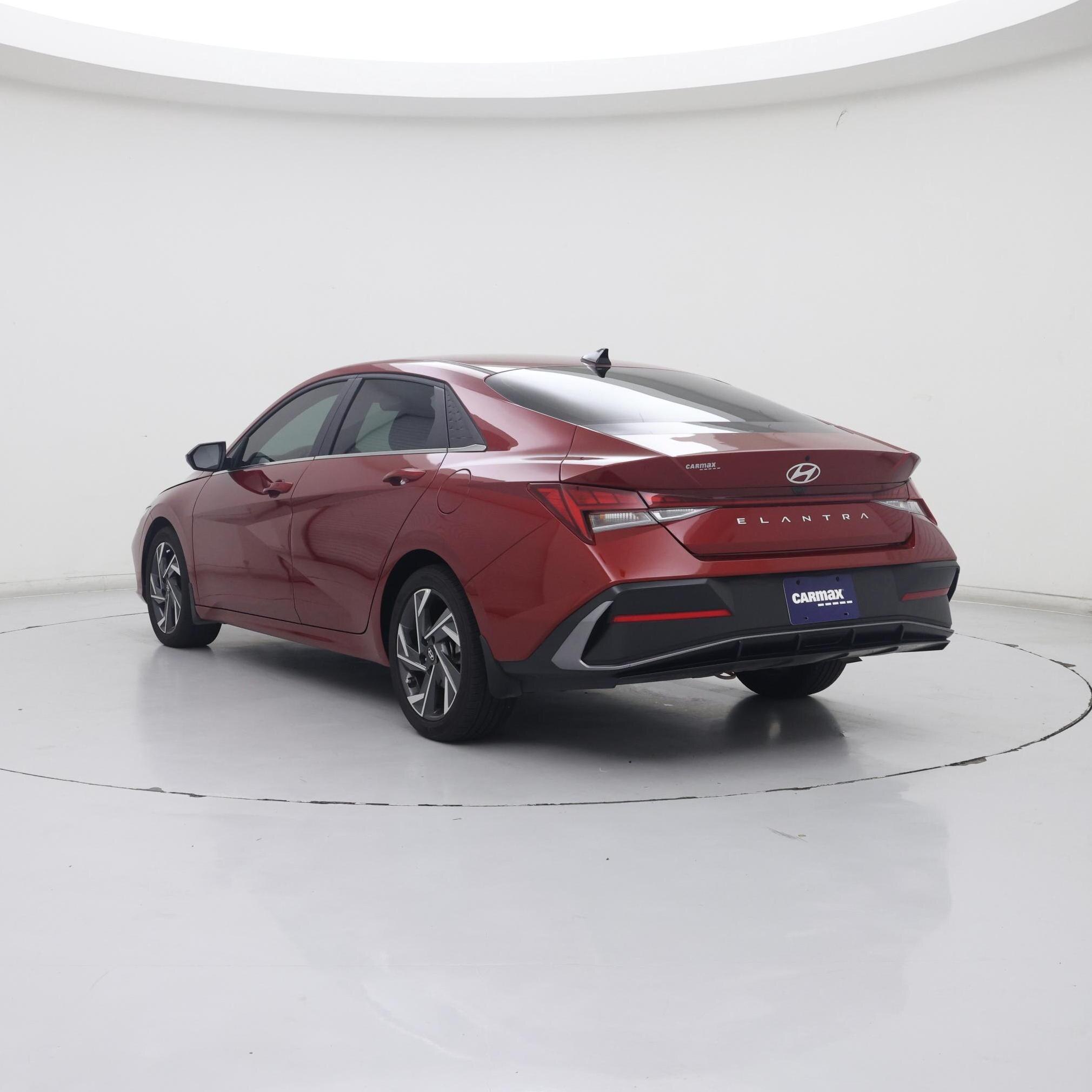 Thumbnail: 2024 Hyundai Elantra - 2