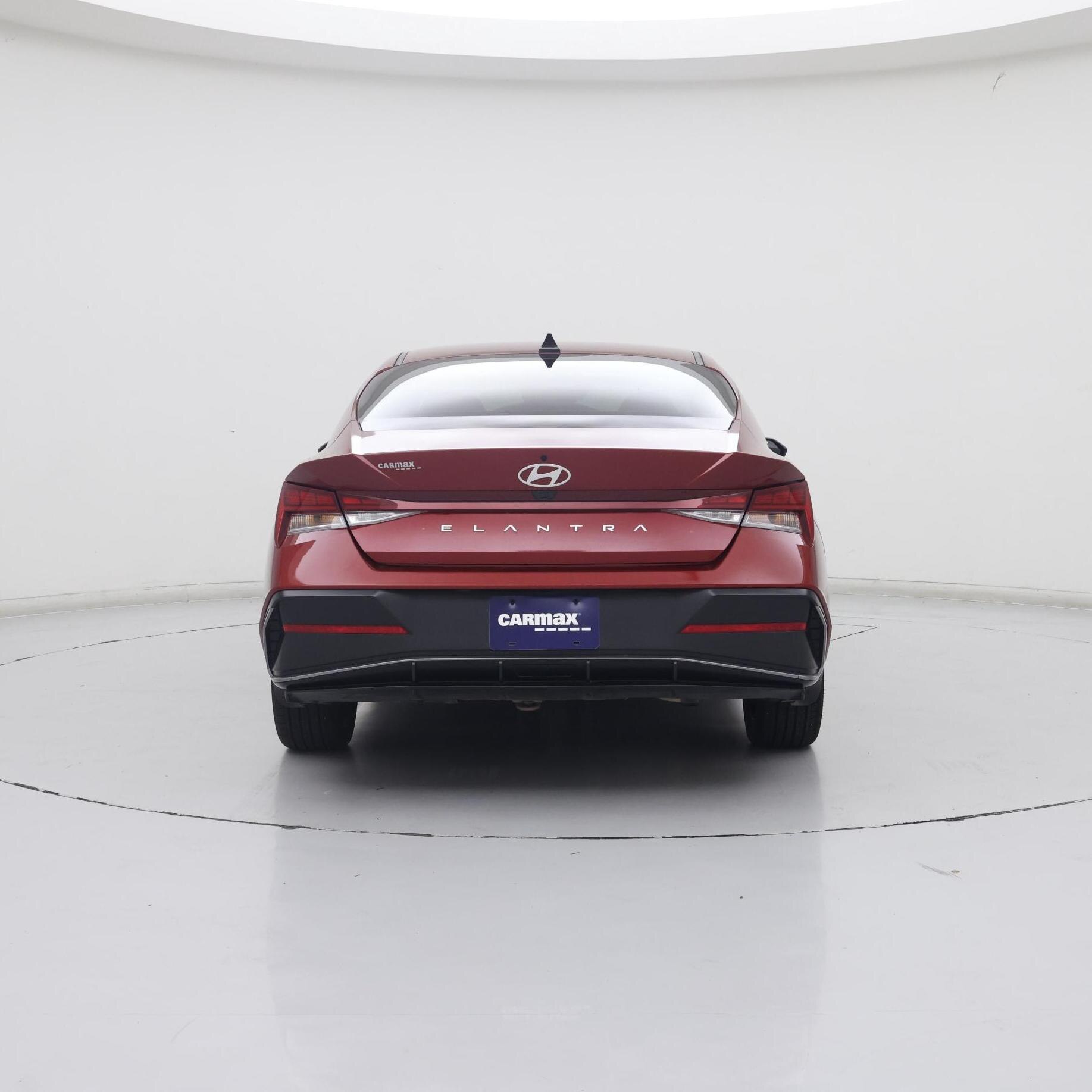 Thumbnail: 2024 Hyundai Elantra - 6