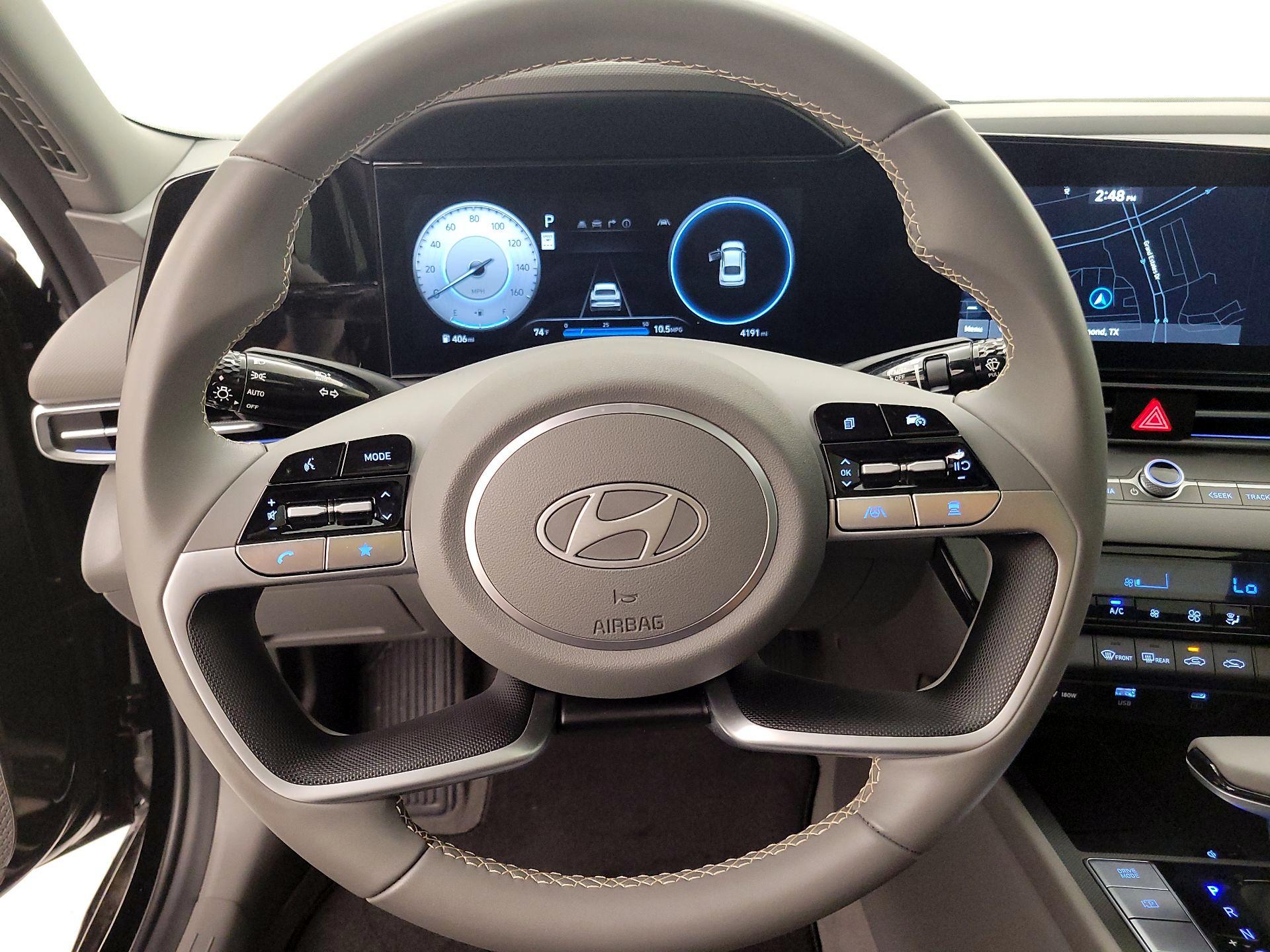 Thumbnail: 2024 Hyundai Elantra - 10