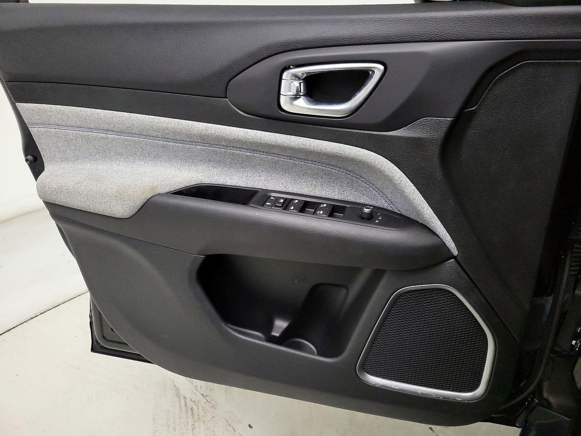 Thumbnail: 2022 Jeep Compass - 12
