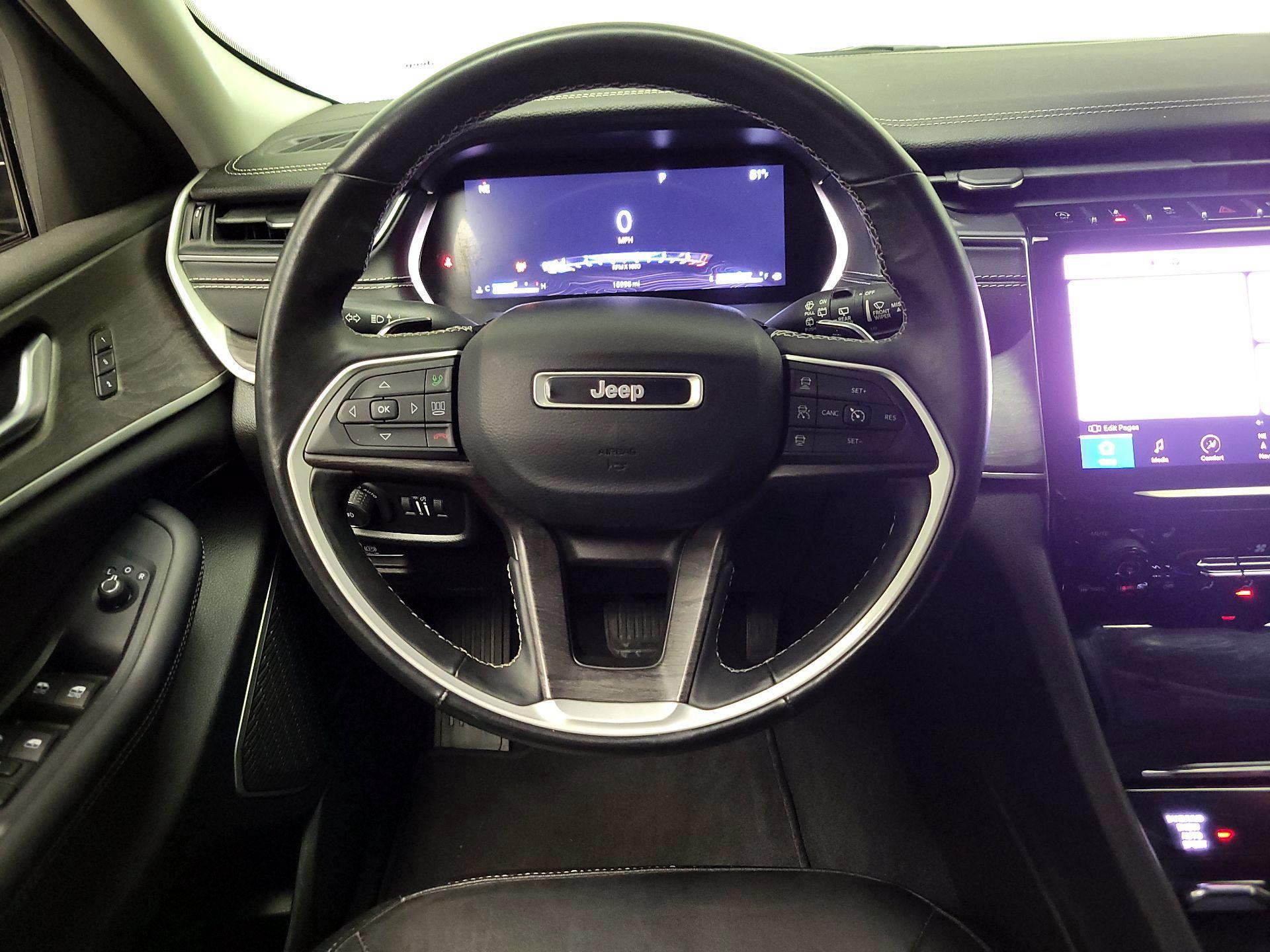 Thumbnail: 2022 Jeep Grand Cherokee - 10