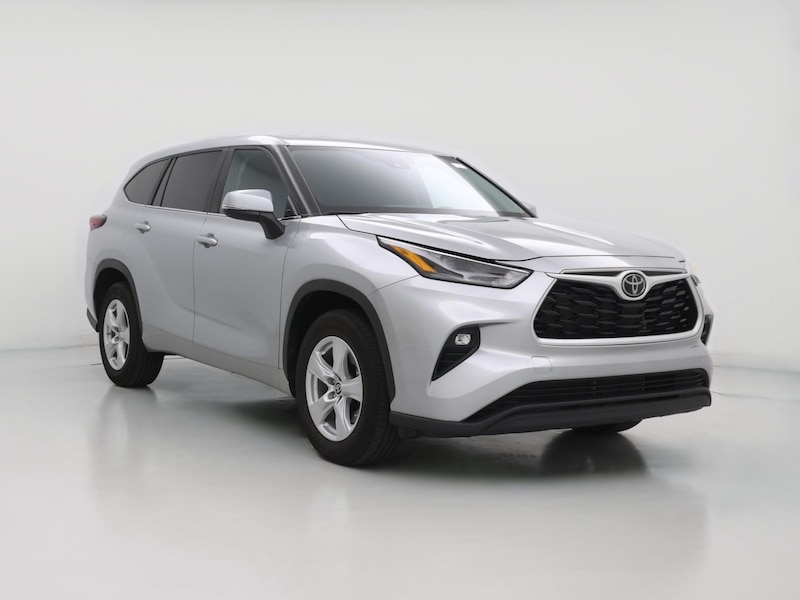 2024 Toyota Highlander LE -
                  Fort Wayne, IN