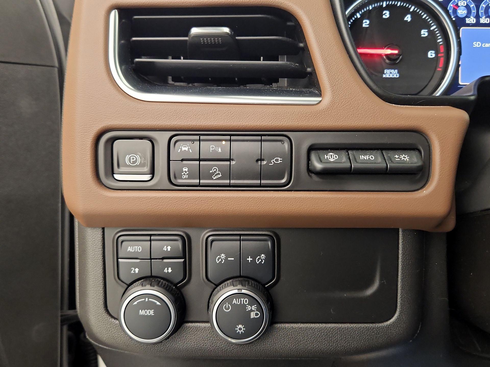 Thumbnail: 2021 Chevrolet Tahoe - 13