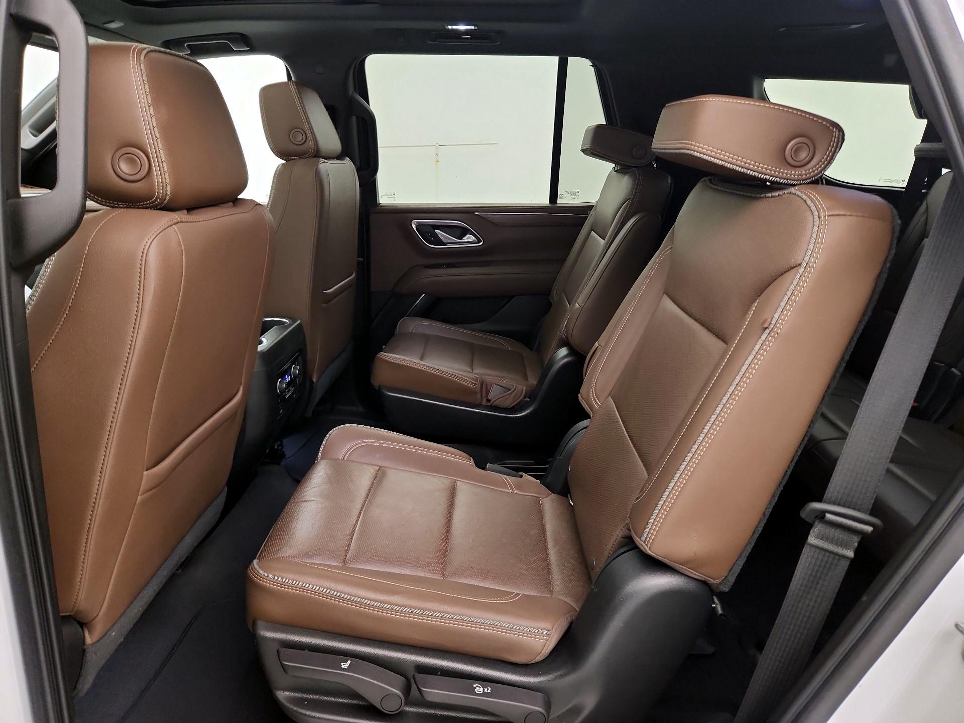Thumbnail: 2021 Chevrolet Tahoe - 20