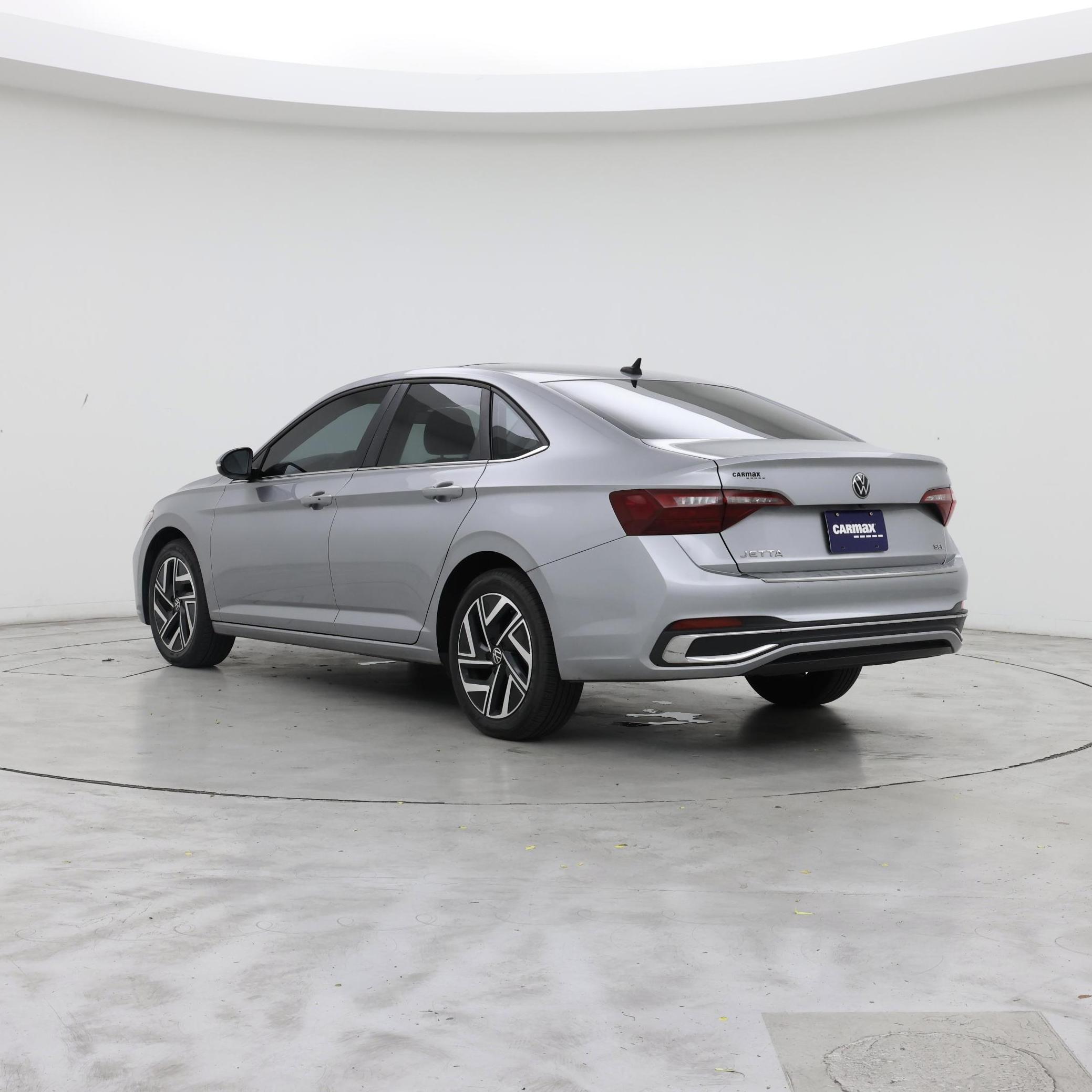 Thumbnail: 2022 Volkswagen Jetta - 2