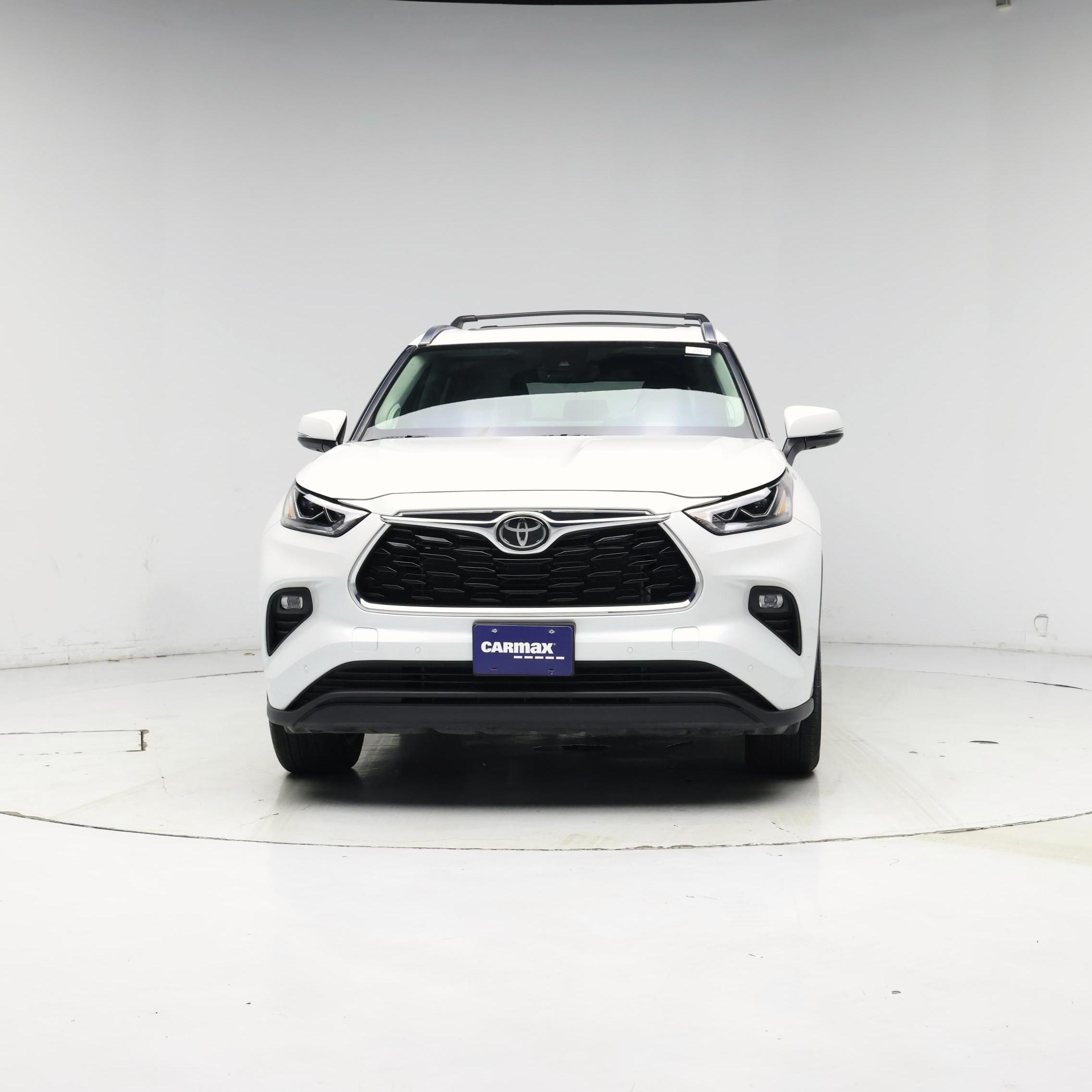Thumbnail: 2023 Toyota Highlander - 5