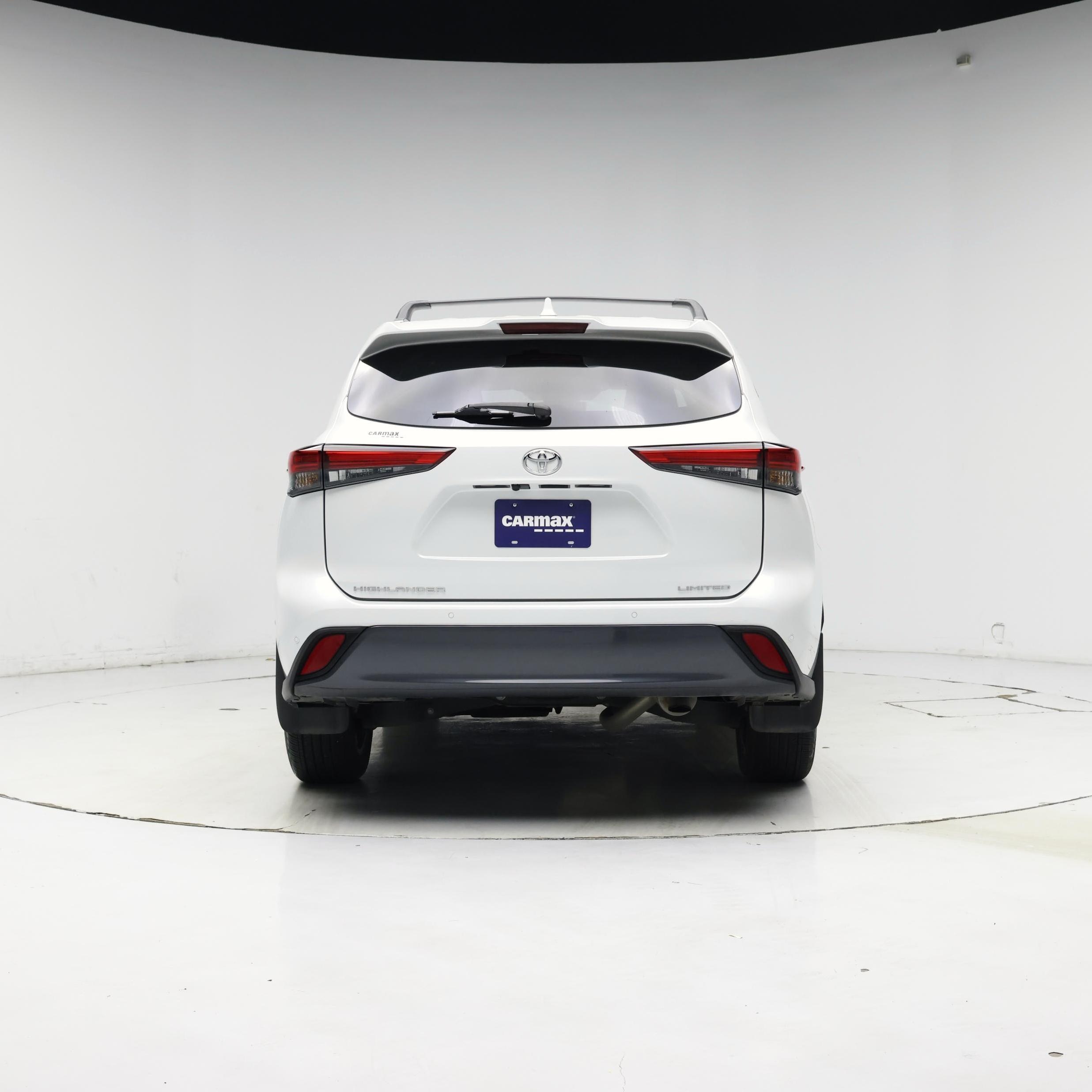 Thumbnail: 2023 Toyota Highlander - 6