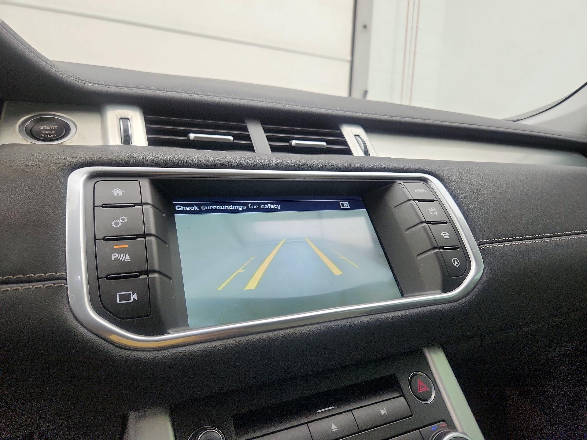 Thumbnail: 2016 Land Rover Range Rover Evoque - 14