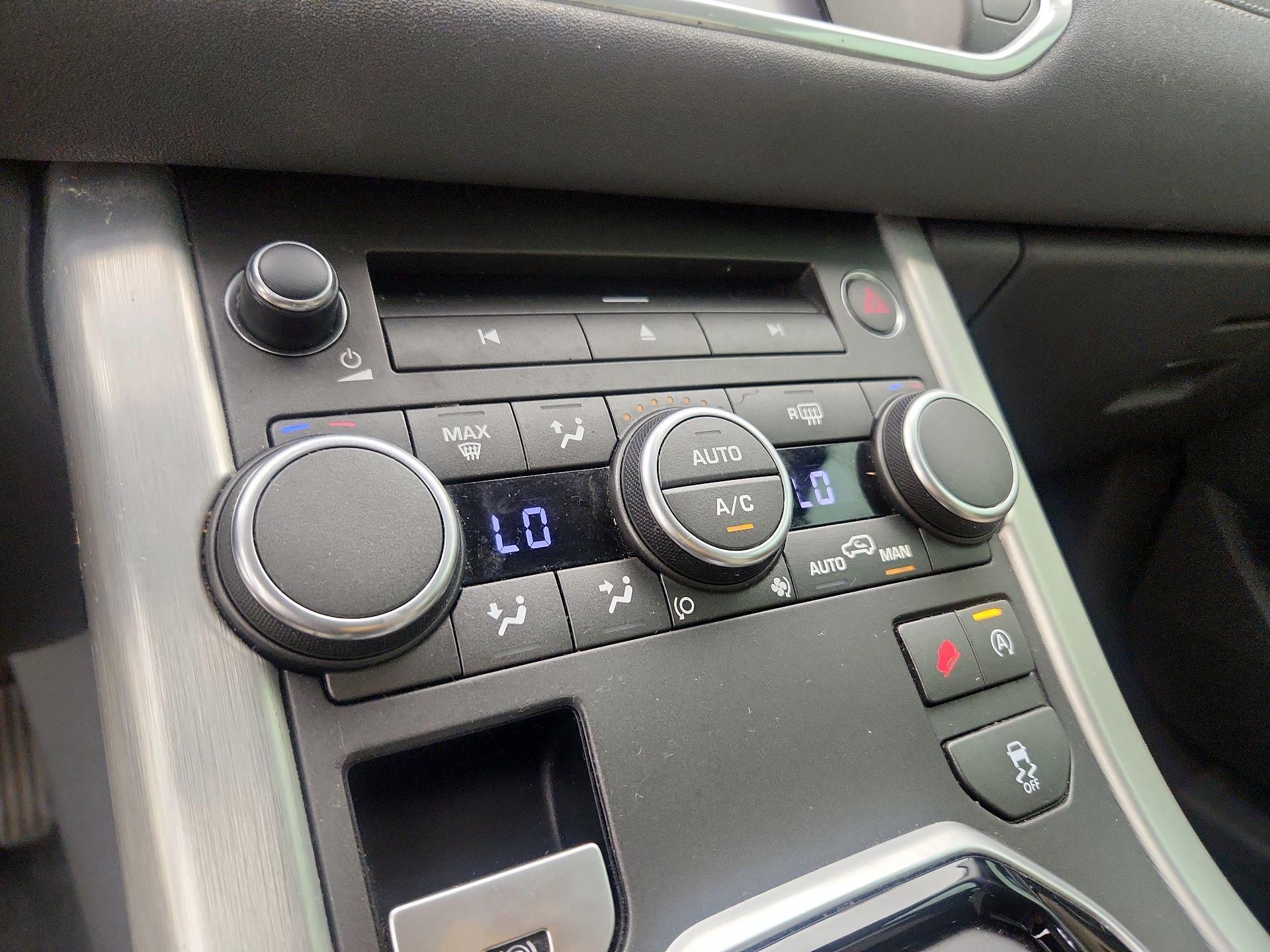 Thumbnail: 2016 Land Rover Range Rover Evoque - 16