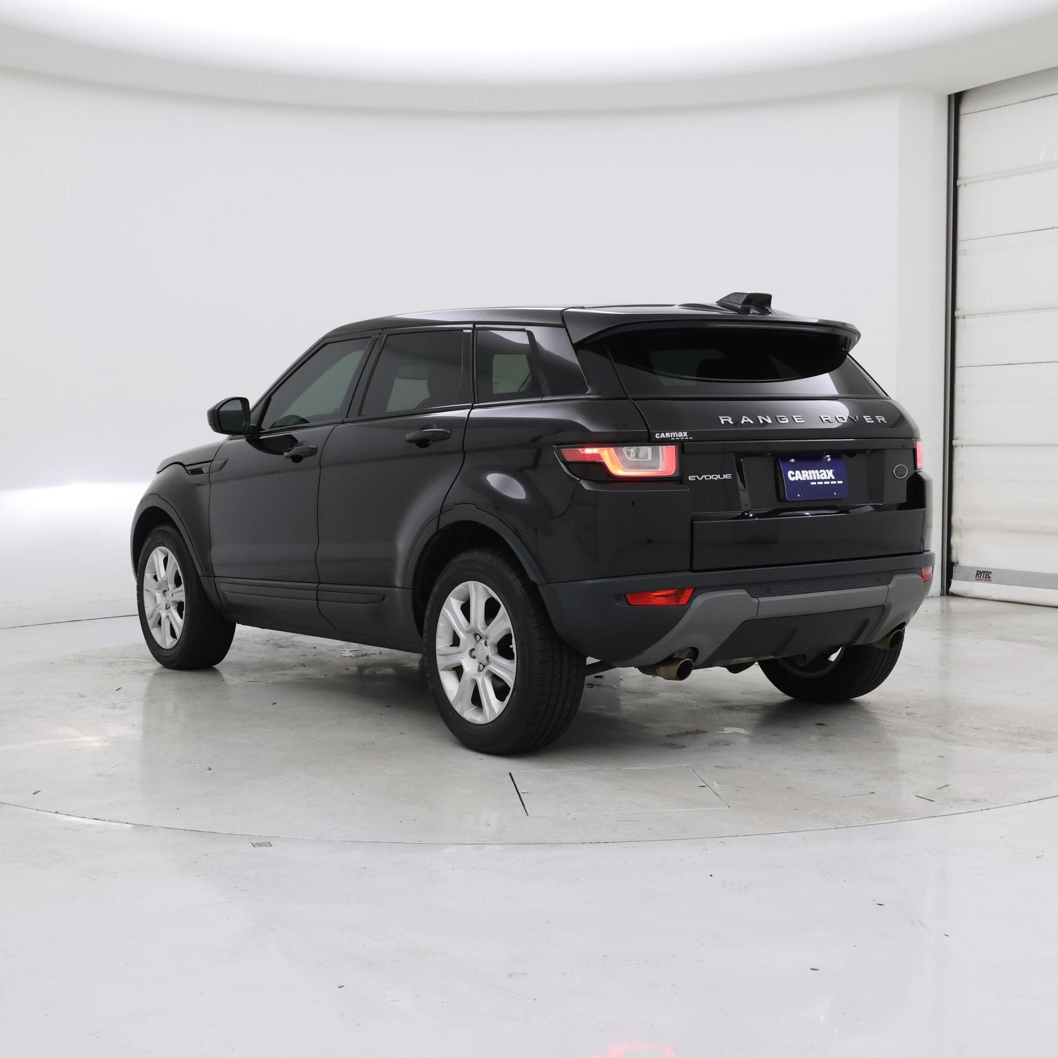 Thumbnail: 2016 Land Rover Range Rover Evoque - 2