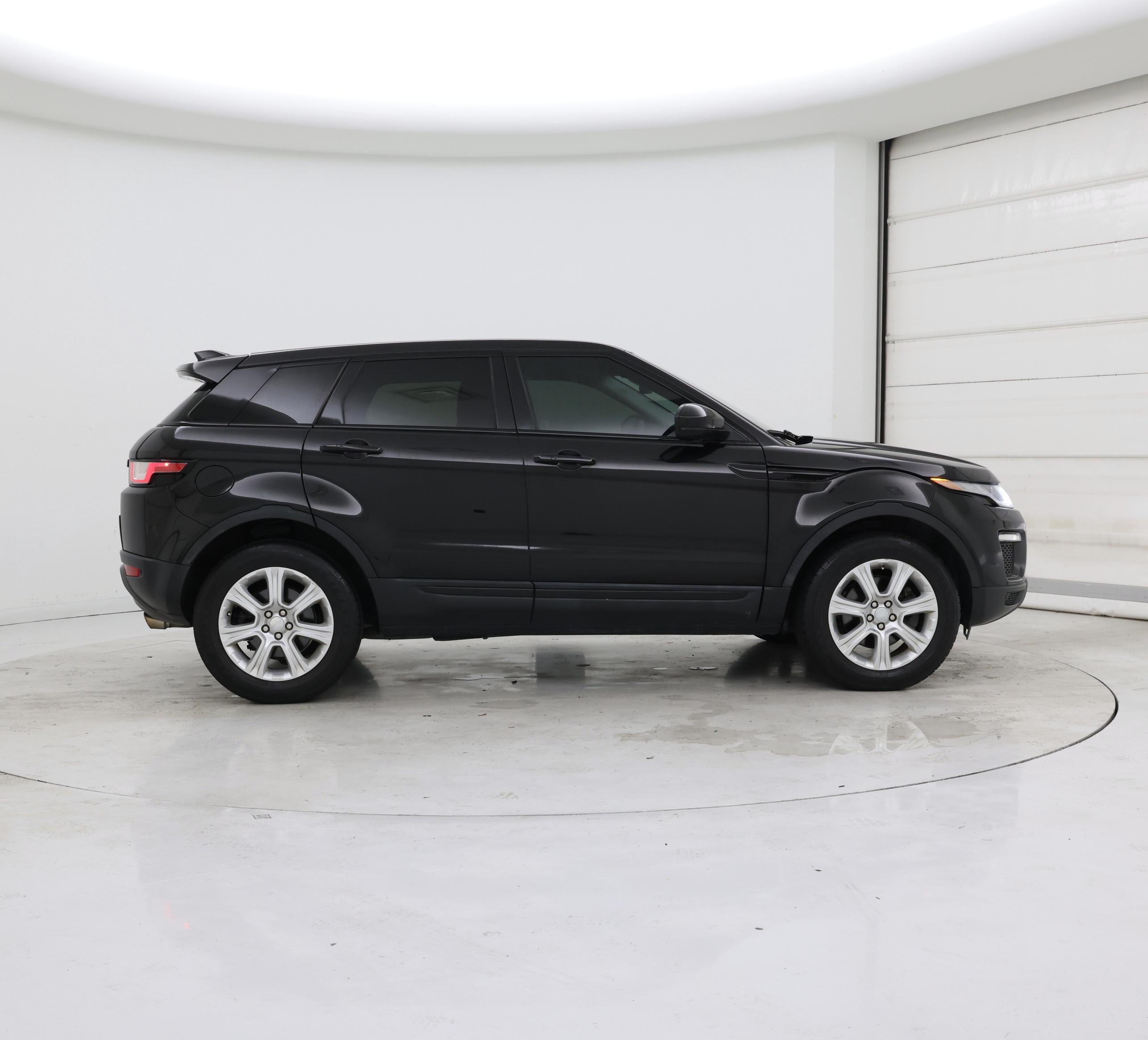 Thumbnail: 2016 Land Rover Range Rover Evoque - 7