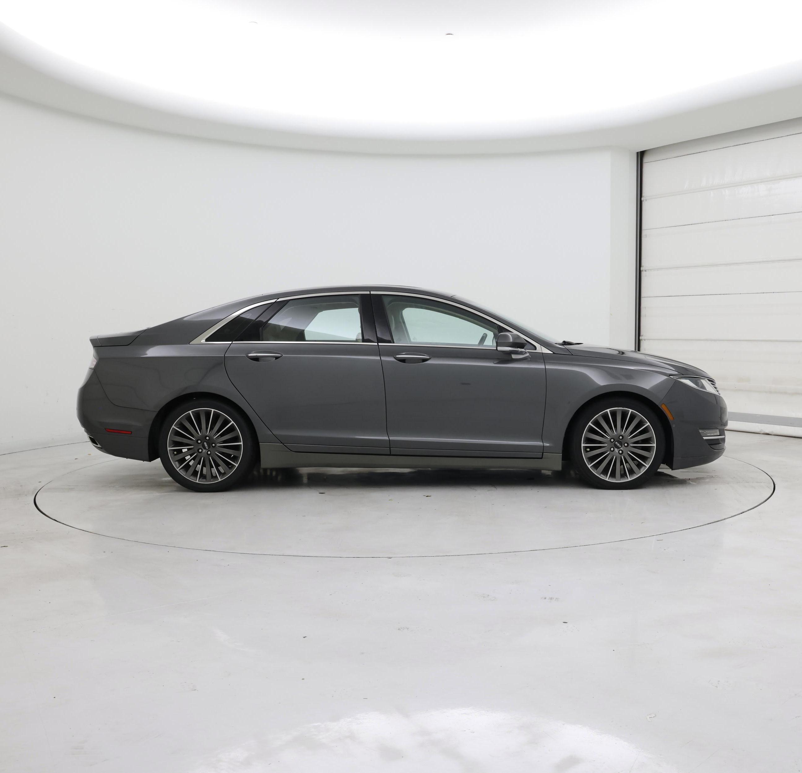 Thumbnail: 2015 Lincoln MKZ - 7