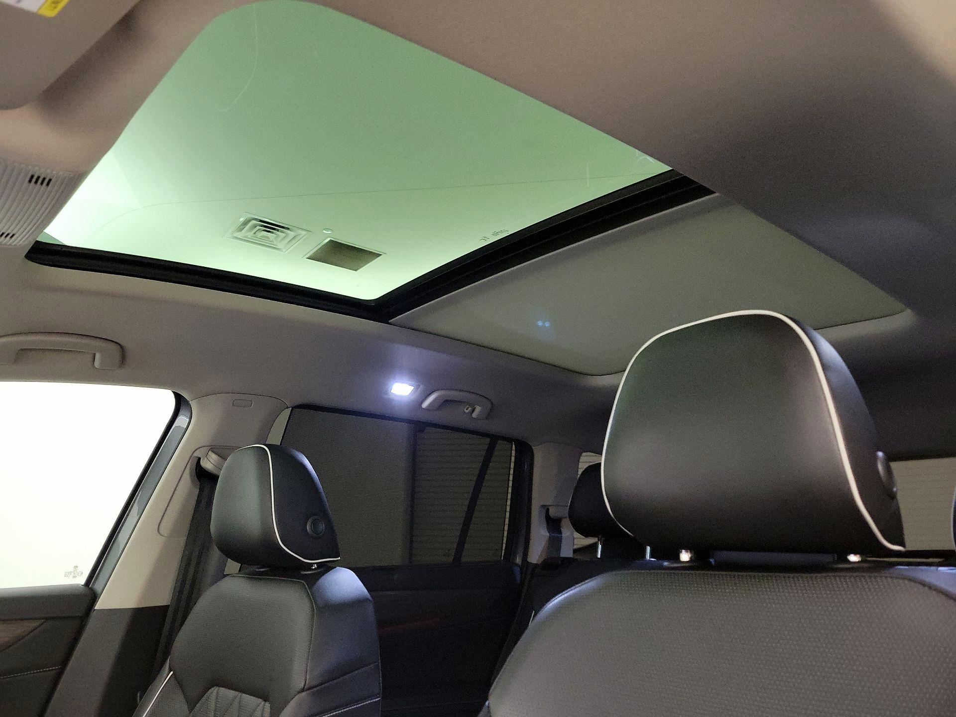 Thumbnail: 2024 Volkswagen Atlas - 18