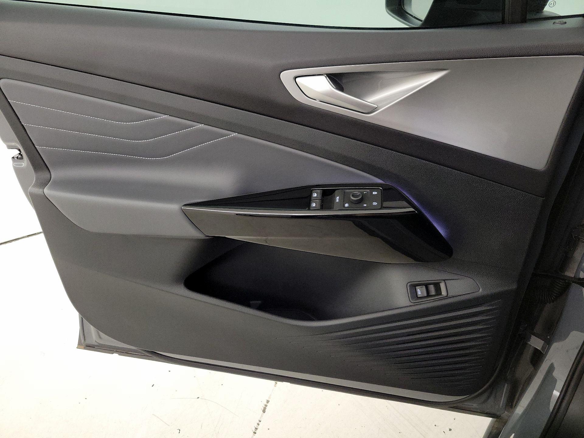 Thumbnail: 2024 Volkswagen ID.4 - 12