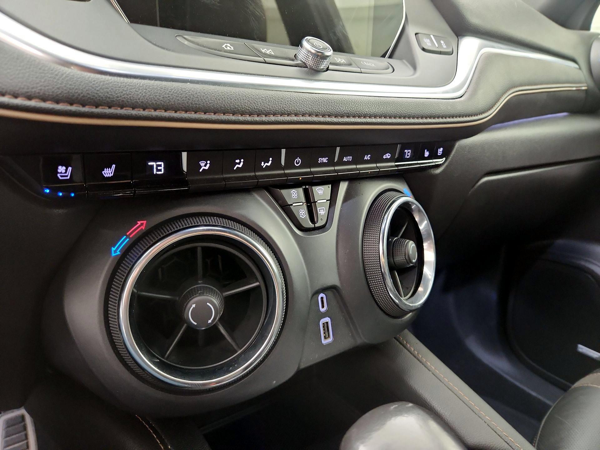 Thumbnail: 2020 Chevrolet Blazer - 14