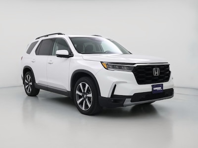 White 2023 Honda Pilot Elite