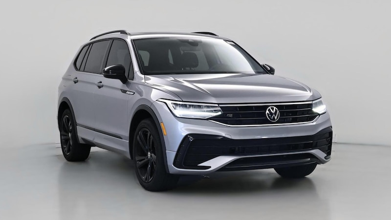 2023 Volkswagen Tiguan SE R-Line Black Hero Image