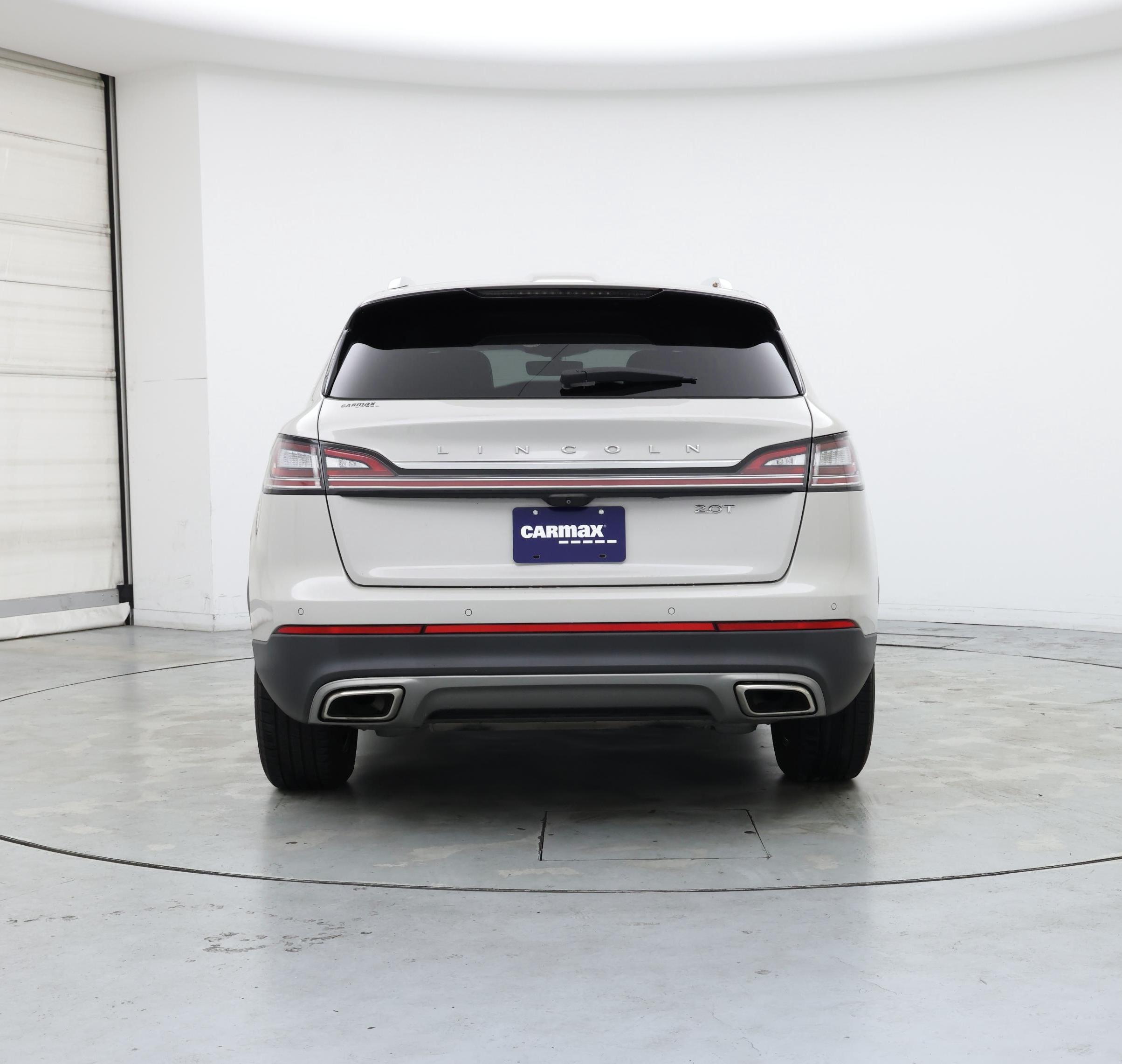 Thumbnail: 2020 Lincoln Nautilus - 6