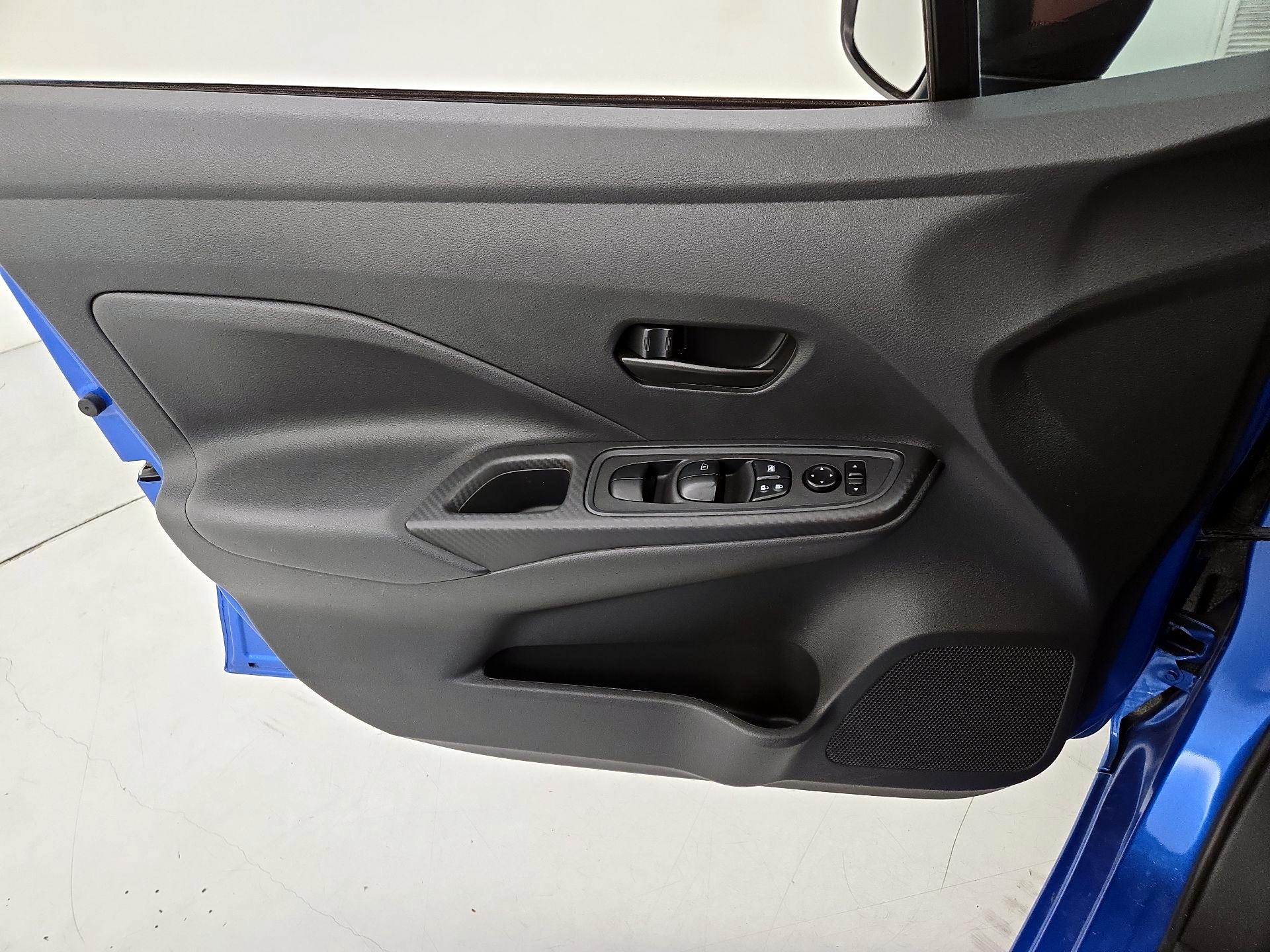 Thumbnail: 2021 Nissan Versa - 12