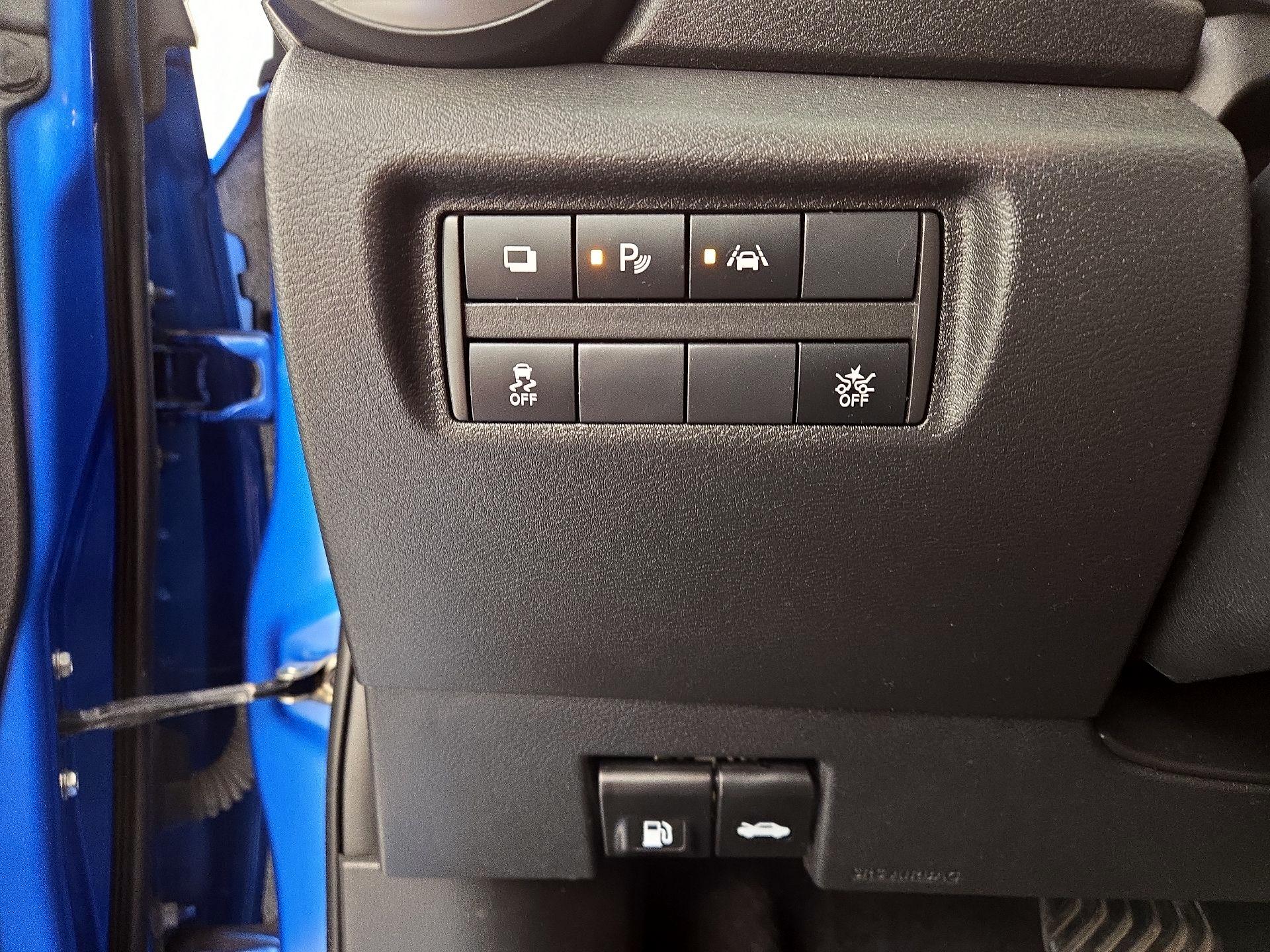 Thumbnail: 2021 Nissan Versa - 13