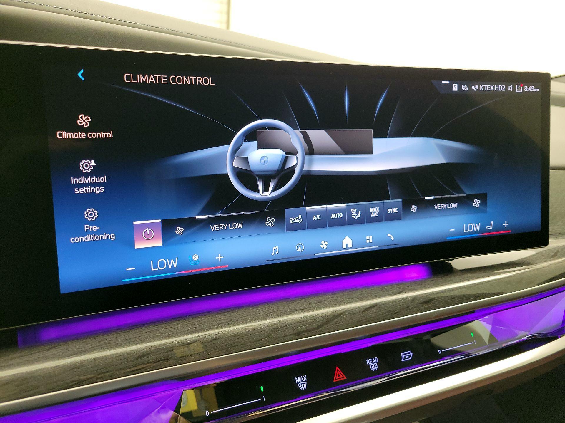 Thumbnail: 2023 BMW i7 - 17