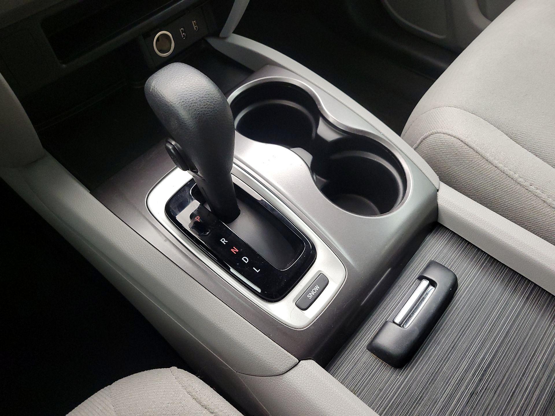 Thumbnail: 2016 Honda Pilot - 17