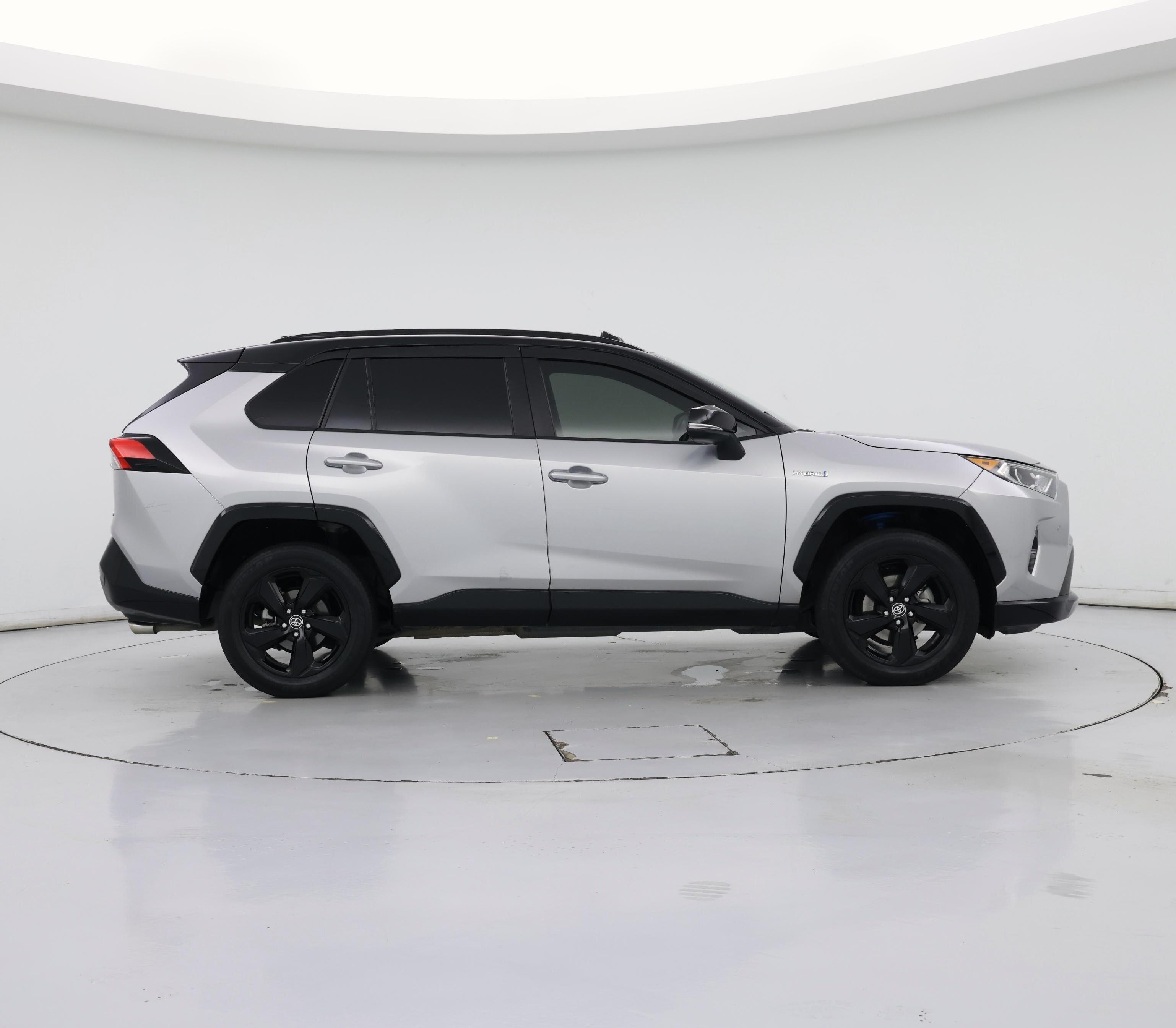 Thumbnail: 2020 Toyota RAV4 - 7