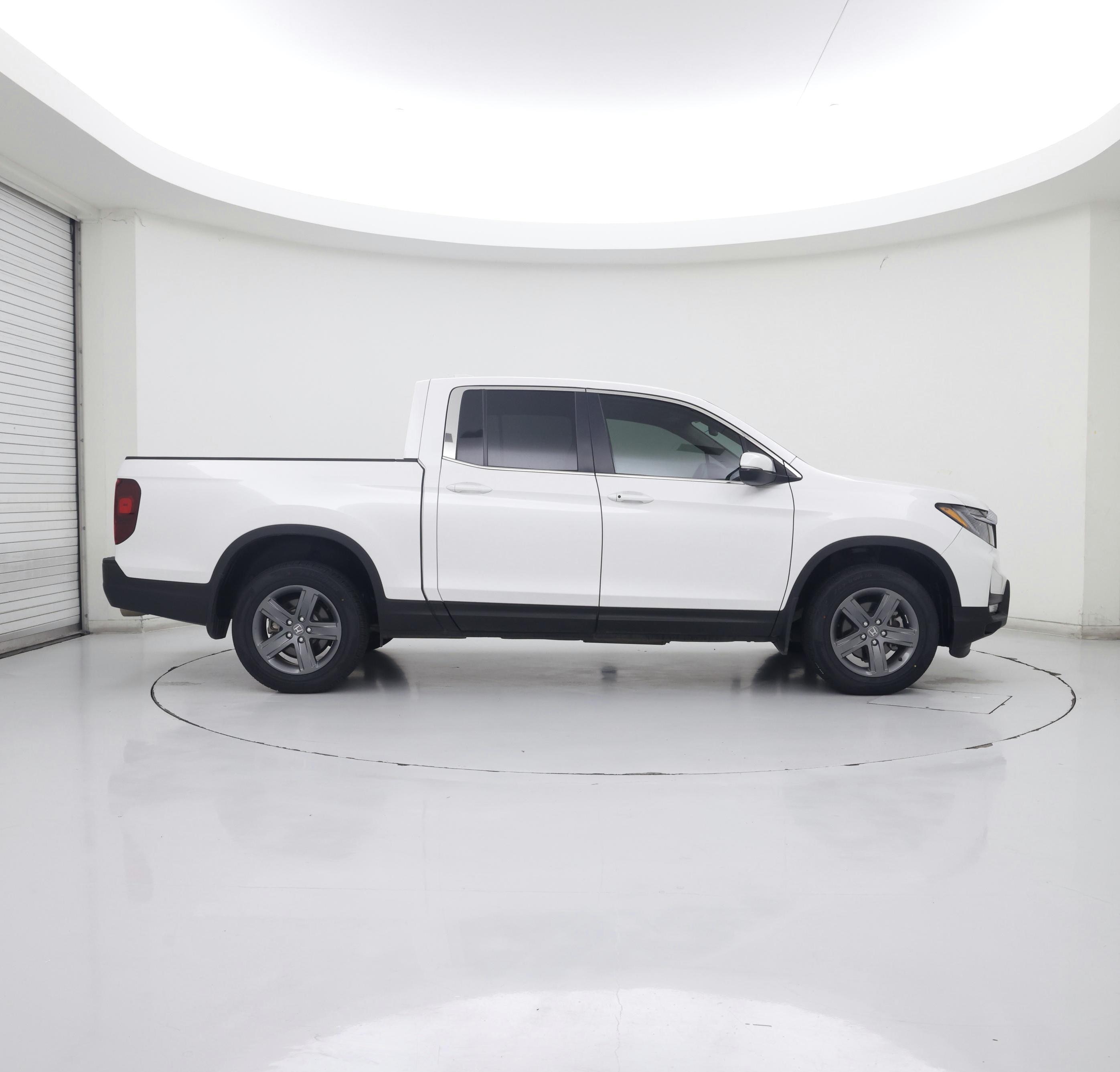 Thumbnail: 2023 Honda Ridgeline - 7